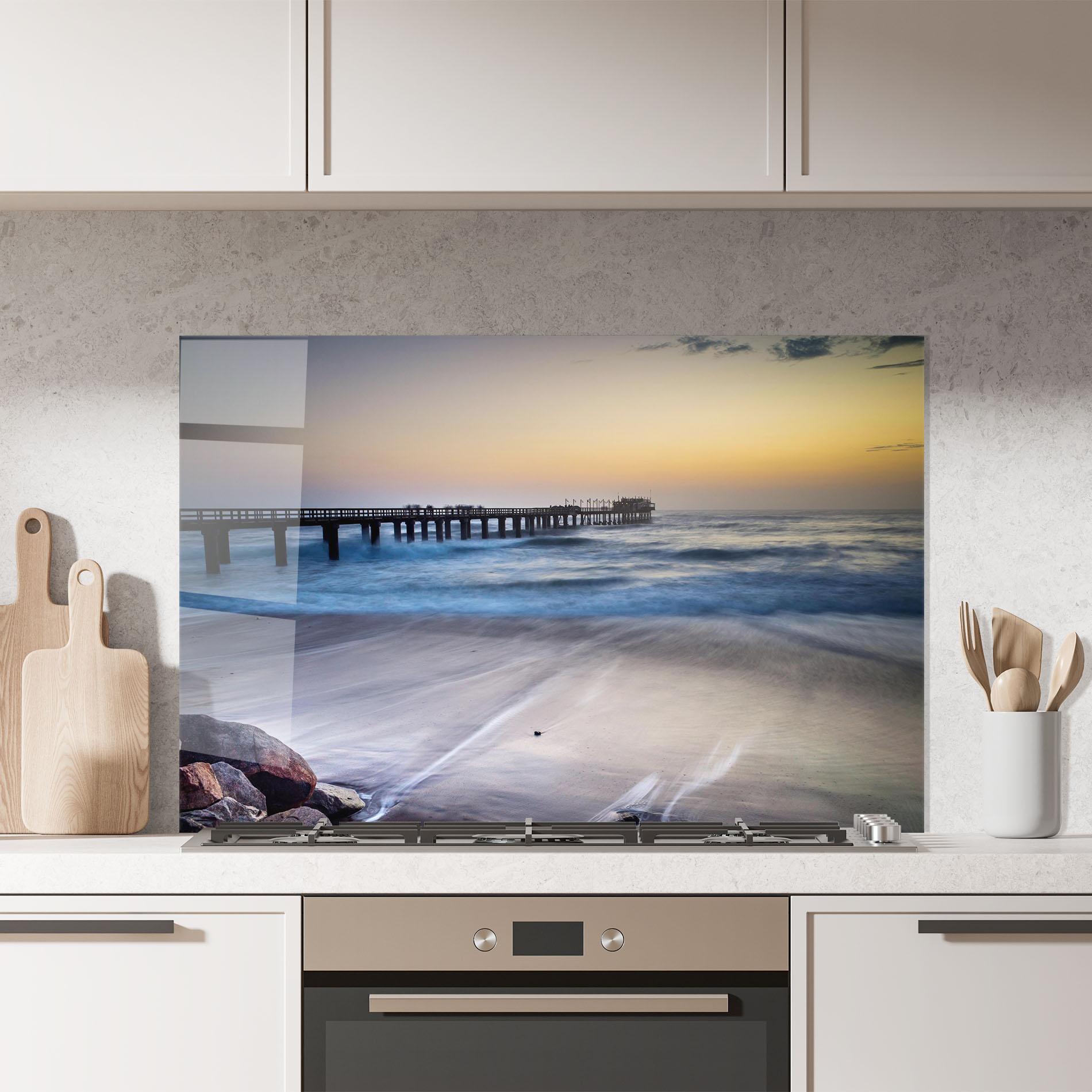Стъклен панел за кухня Empty Pretty Beach mockup 7