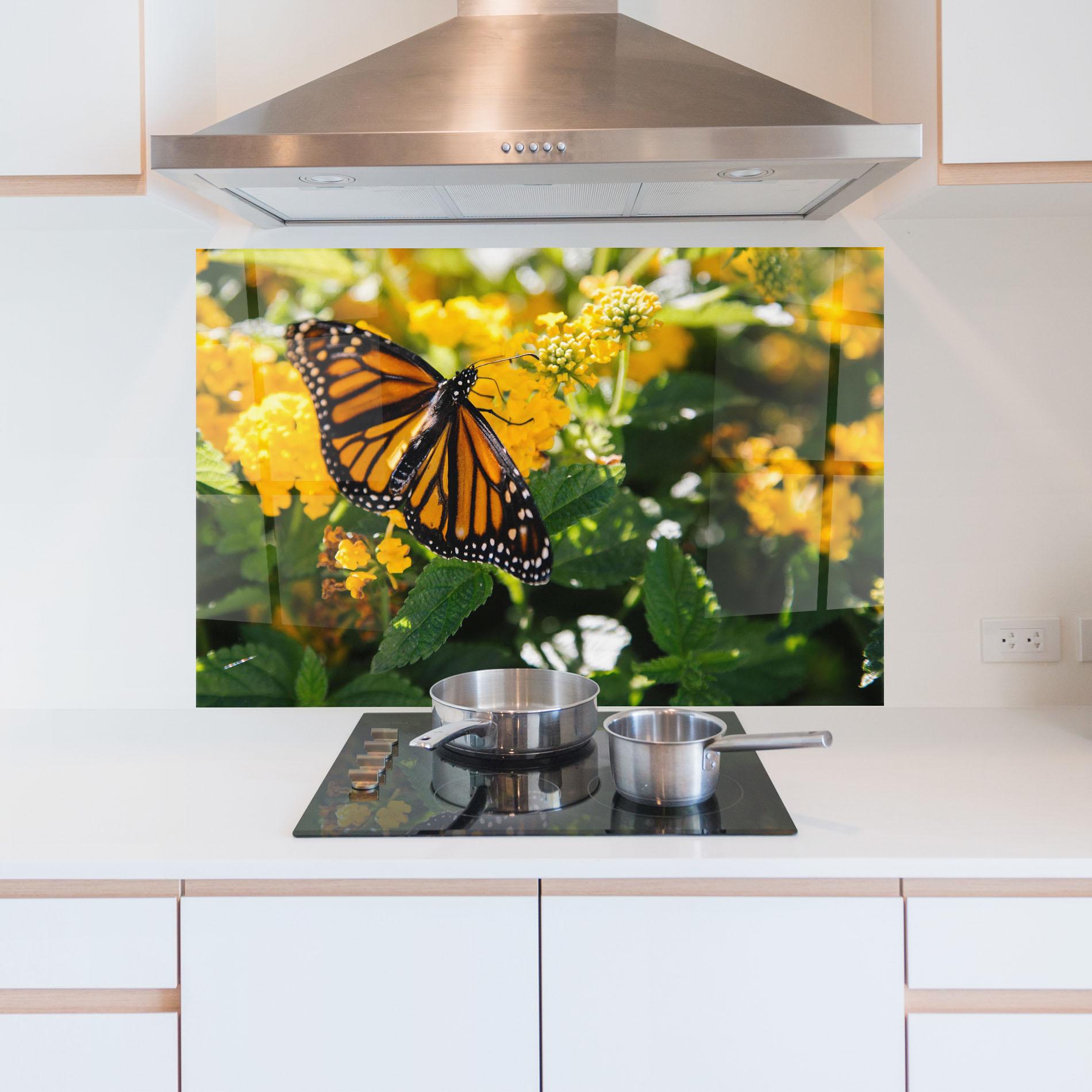 Стъклен панел за кухня Orange Spring Butterfly mockup 5