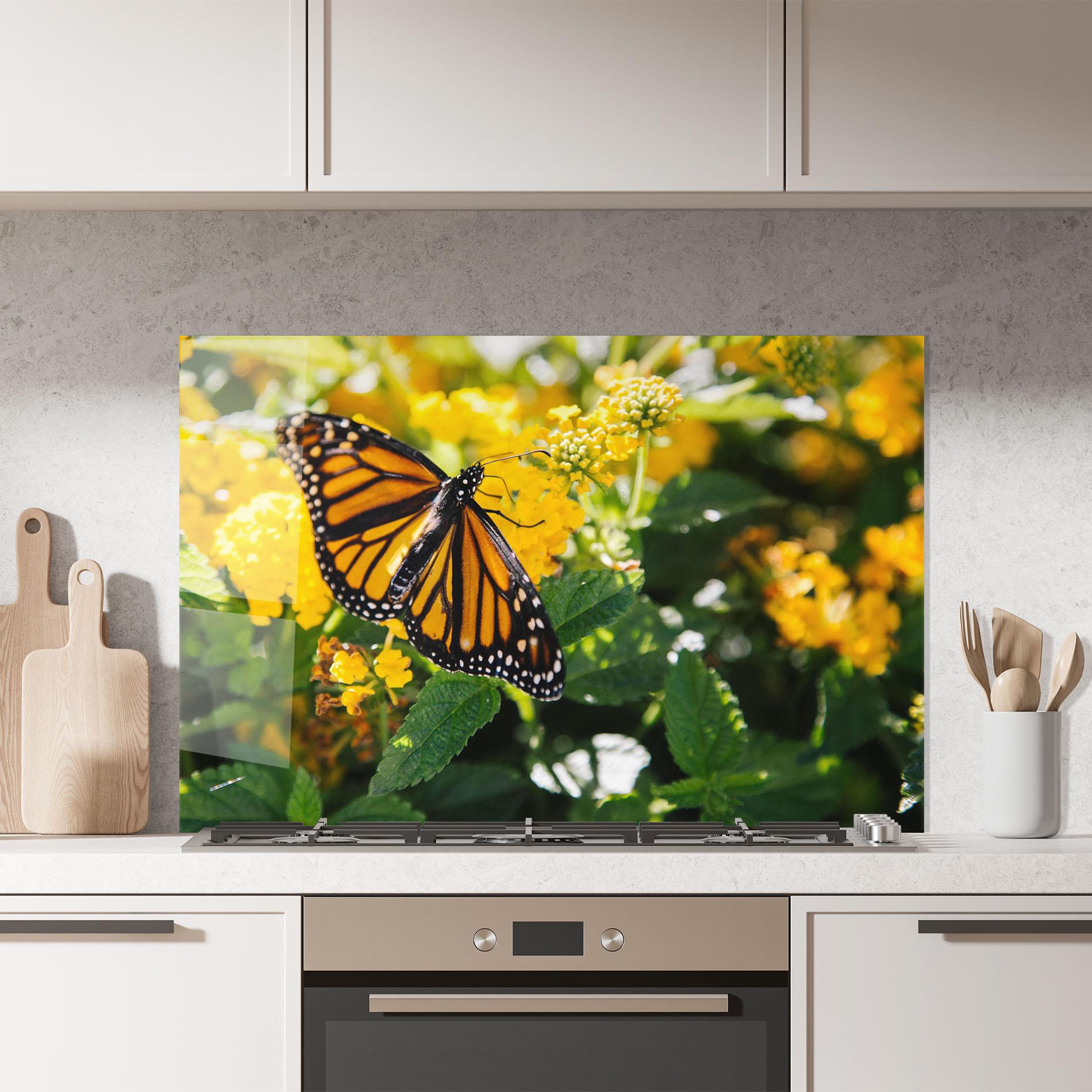 Стъклен панел за кухня Orange Spring Butterfly mockup 7