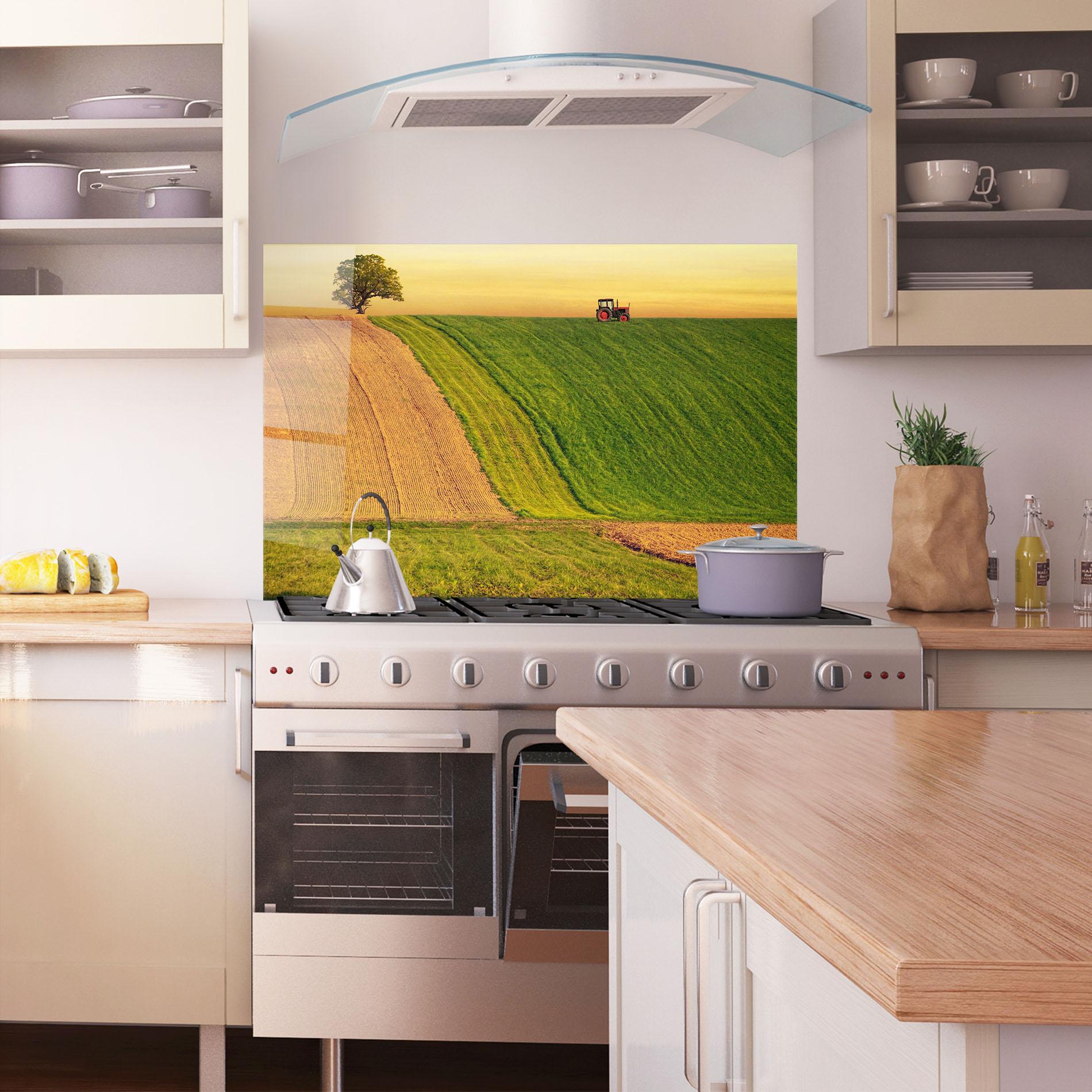 Стъклен панел за кухня Green Cream Field mockup 1