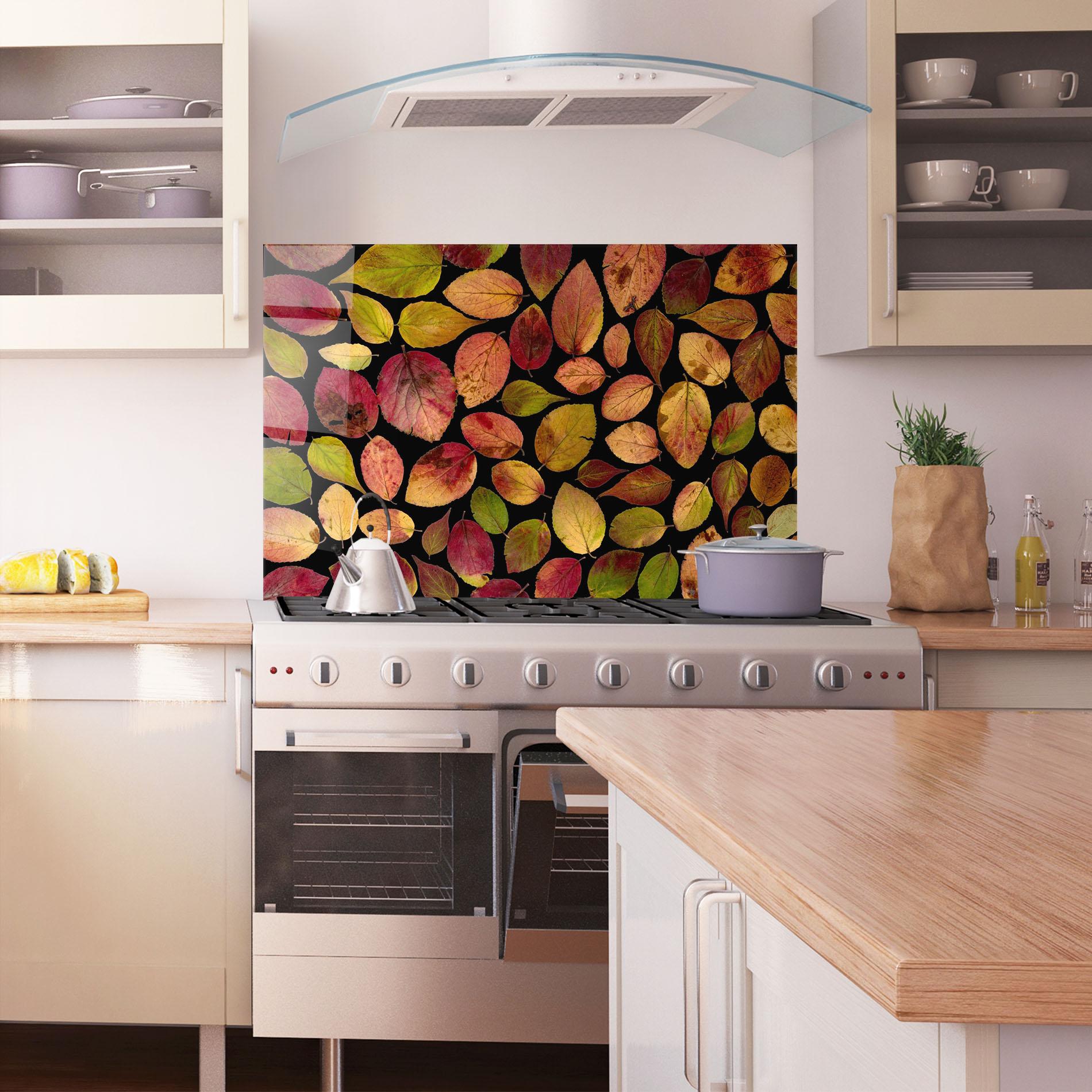 Стъклен панел за кухня Carpet Of Leaves mockup 1