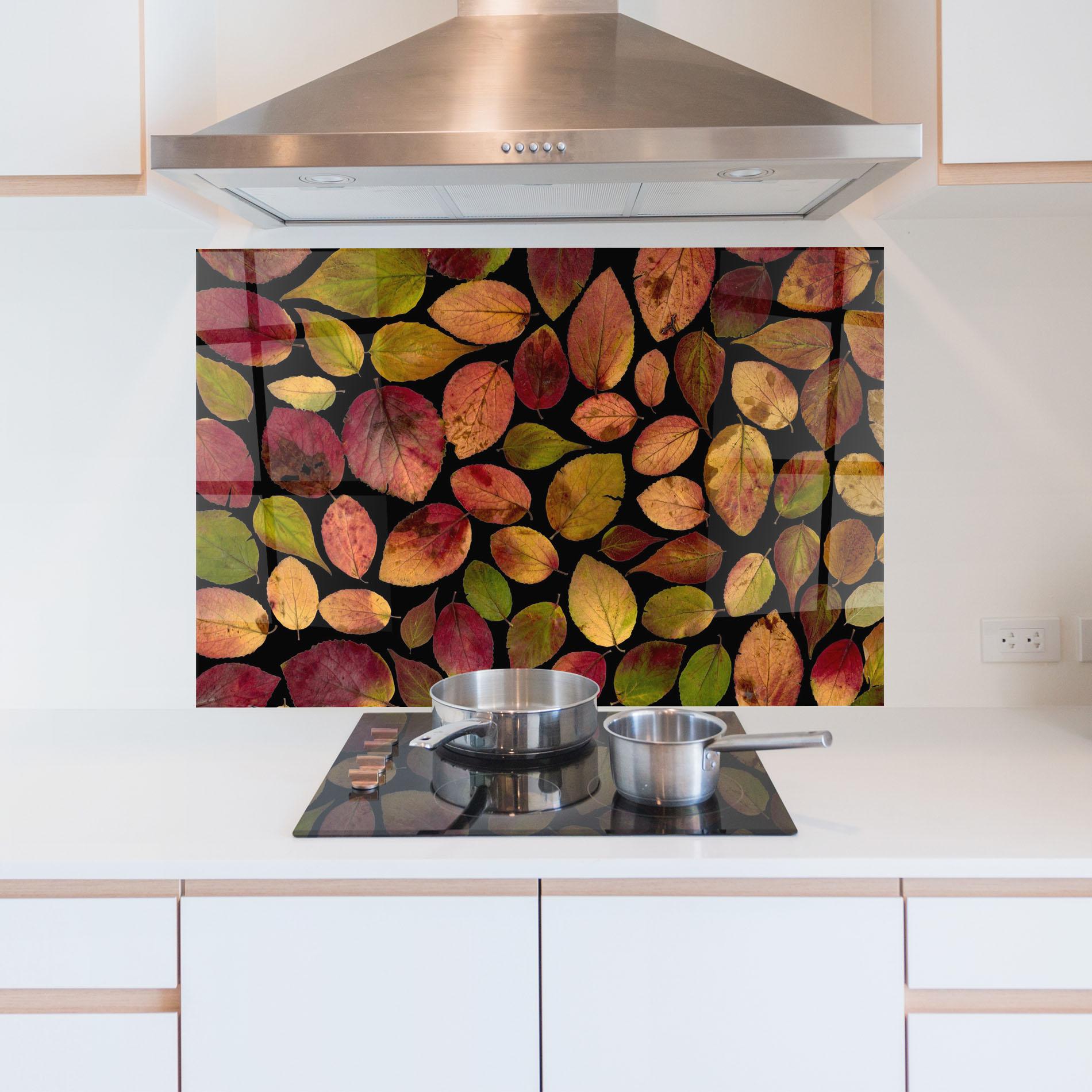 Стъклен панел за кухня Carpet Of Leaves mockup 5