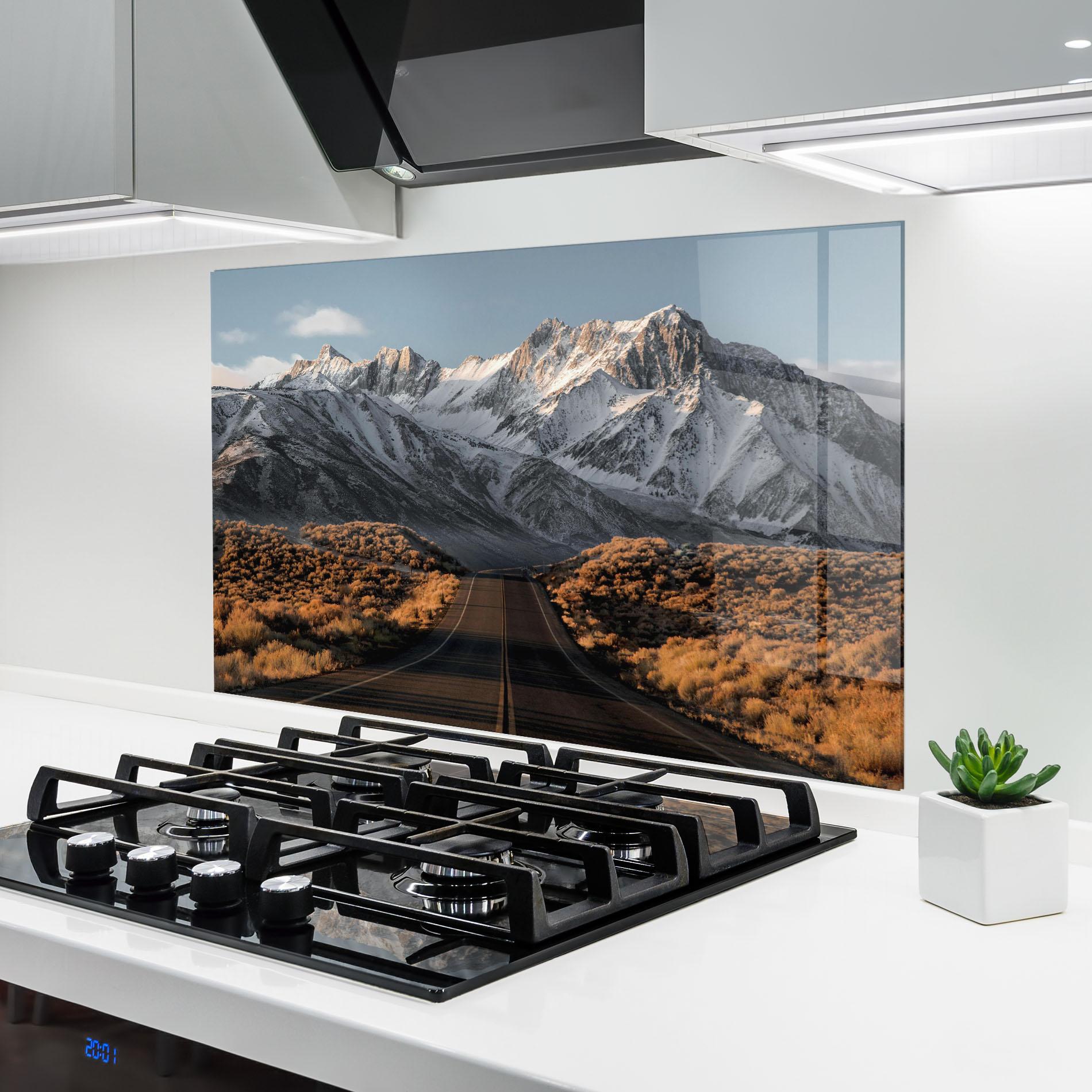 Стъклен панел за кухня Autumn Mountain View mockup 6