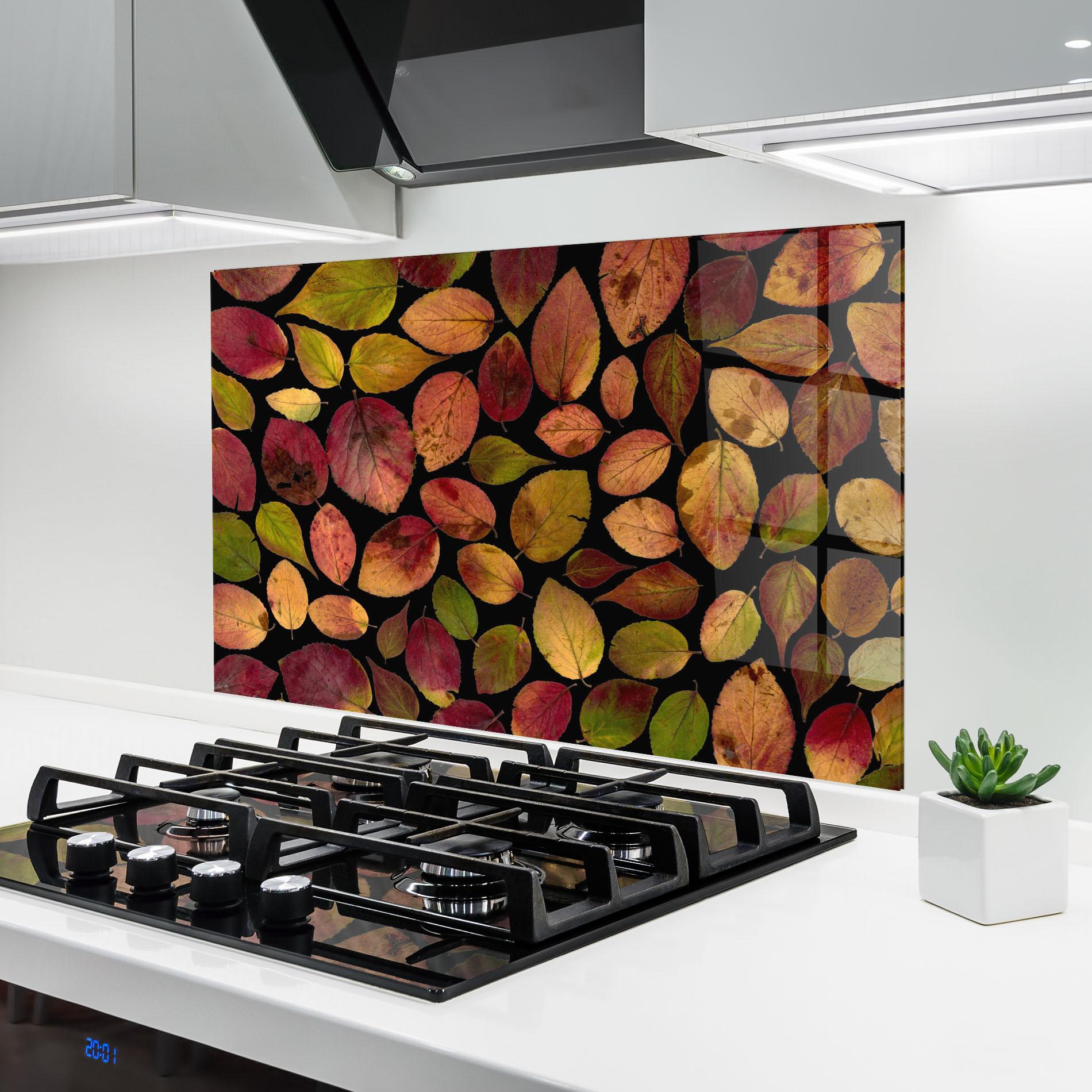 Стъклен панел за кухня Carpet Of Leaves mockup 6