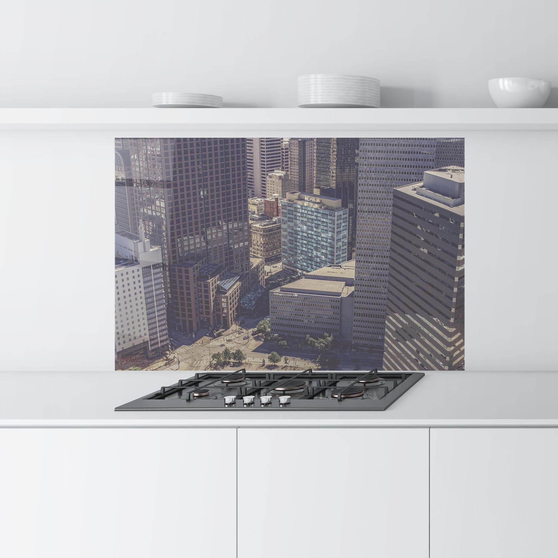 Стъклен панел за кухня Cream Light Building mockup 9