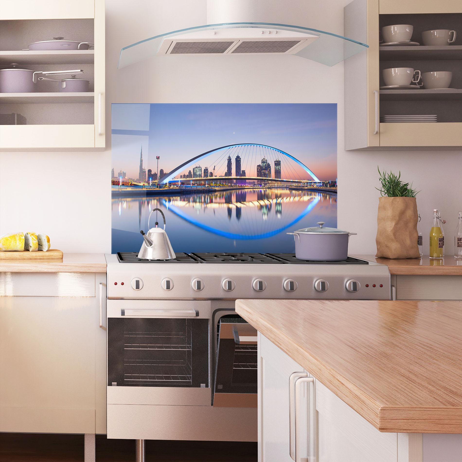 Стъклен панел за кухня Dubai View mockup 1