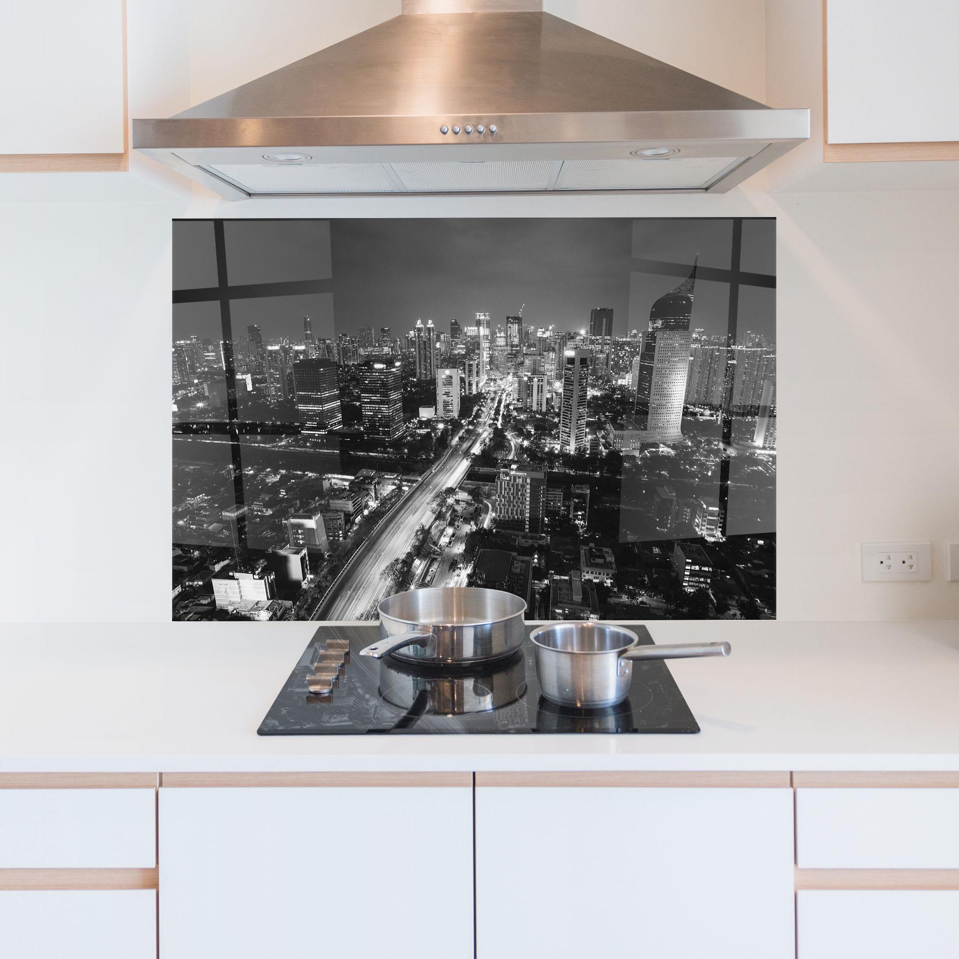 Стъклен панел за кухня Grey Lights City mockup 5