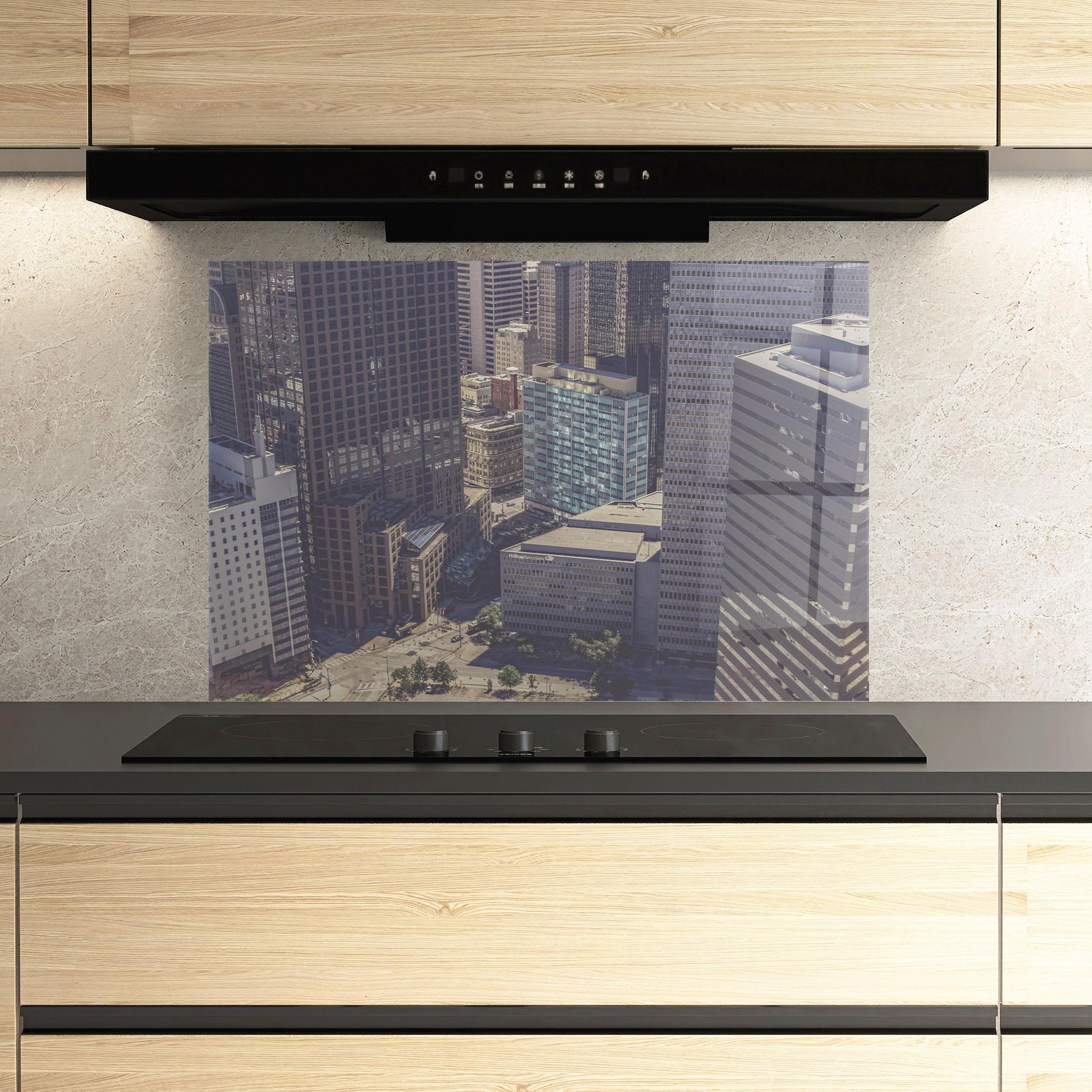 Стъклен панел за кухня Cream Light Building mockup 3