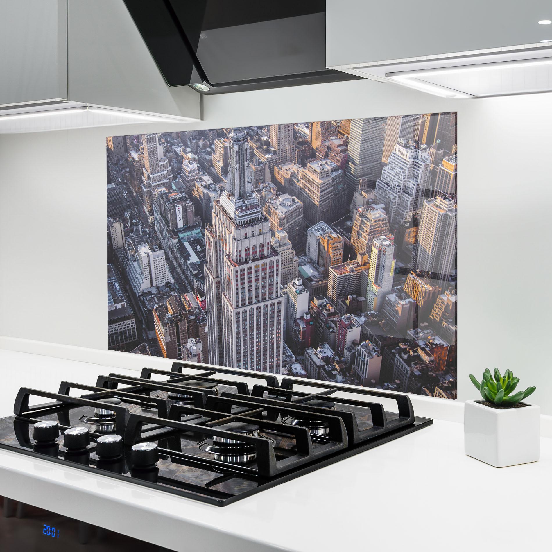 Стъклен панел за кухня Big Grey Tower mockup 6