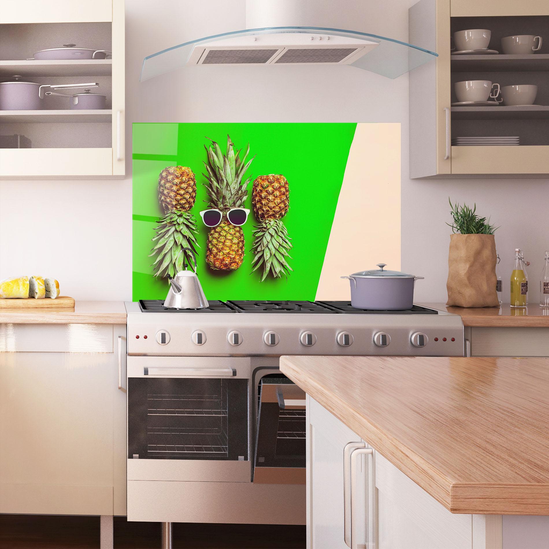 Стъклен панел за кухня Green Pineapple mockup 1