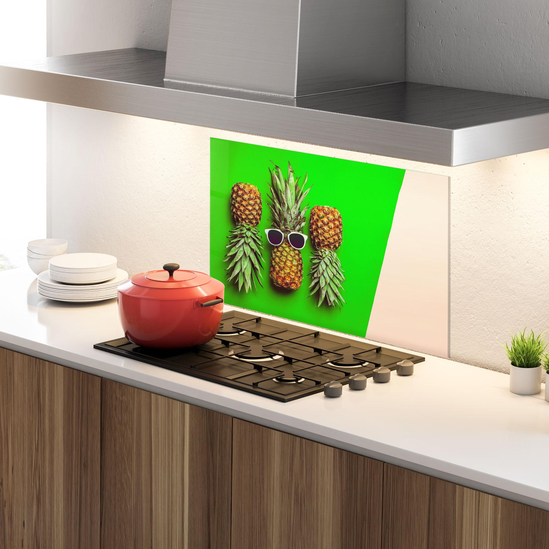 Стъклен панел за кухня Green Pineapple mockup 4