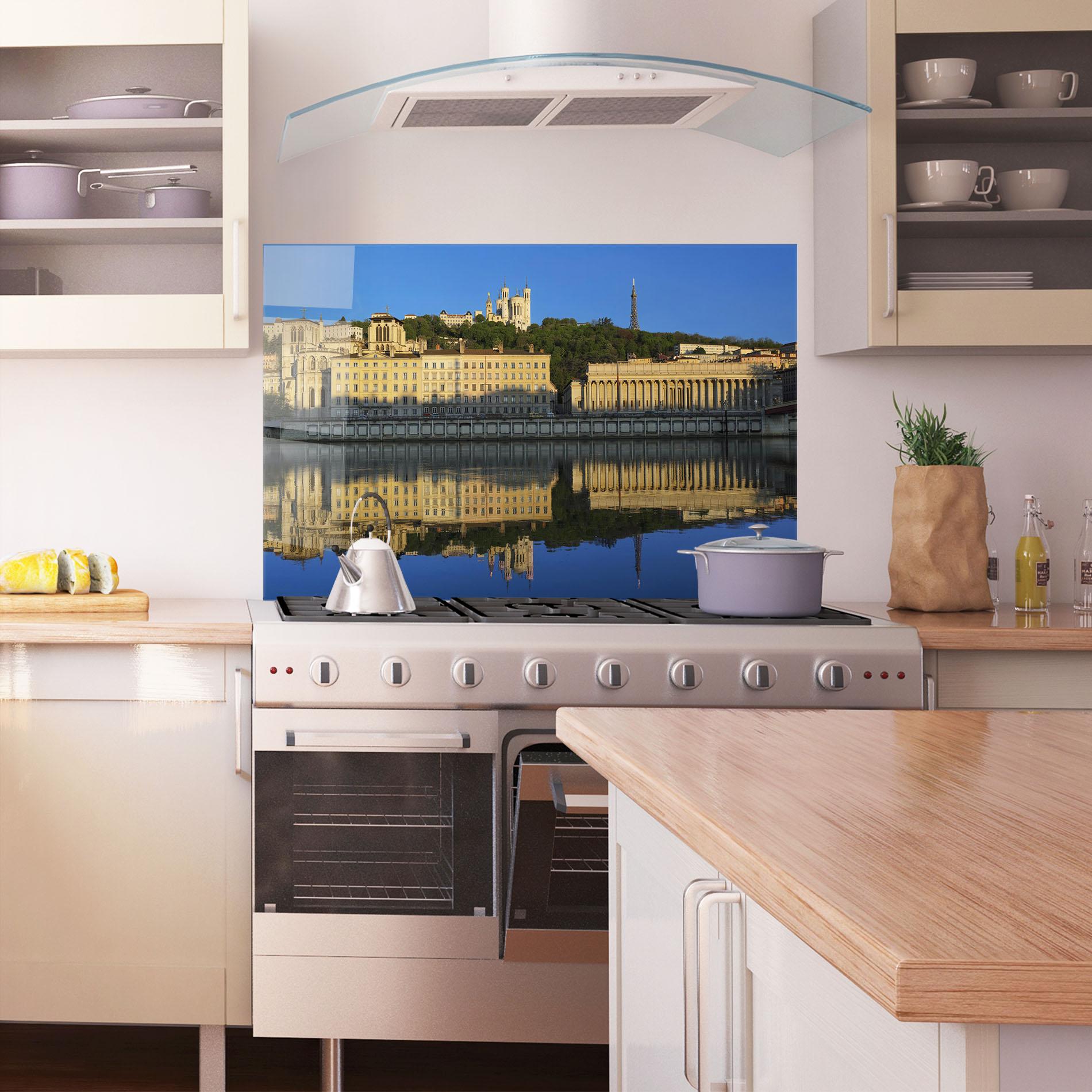 Стъклен панел за кухня Lyon France mockup 1