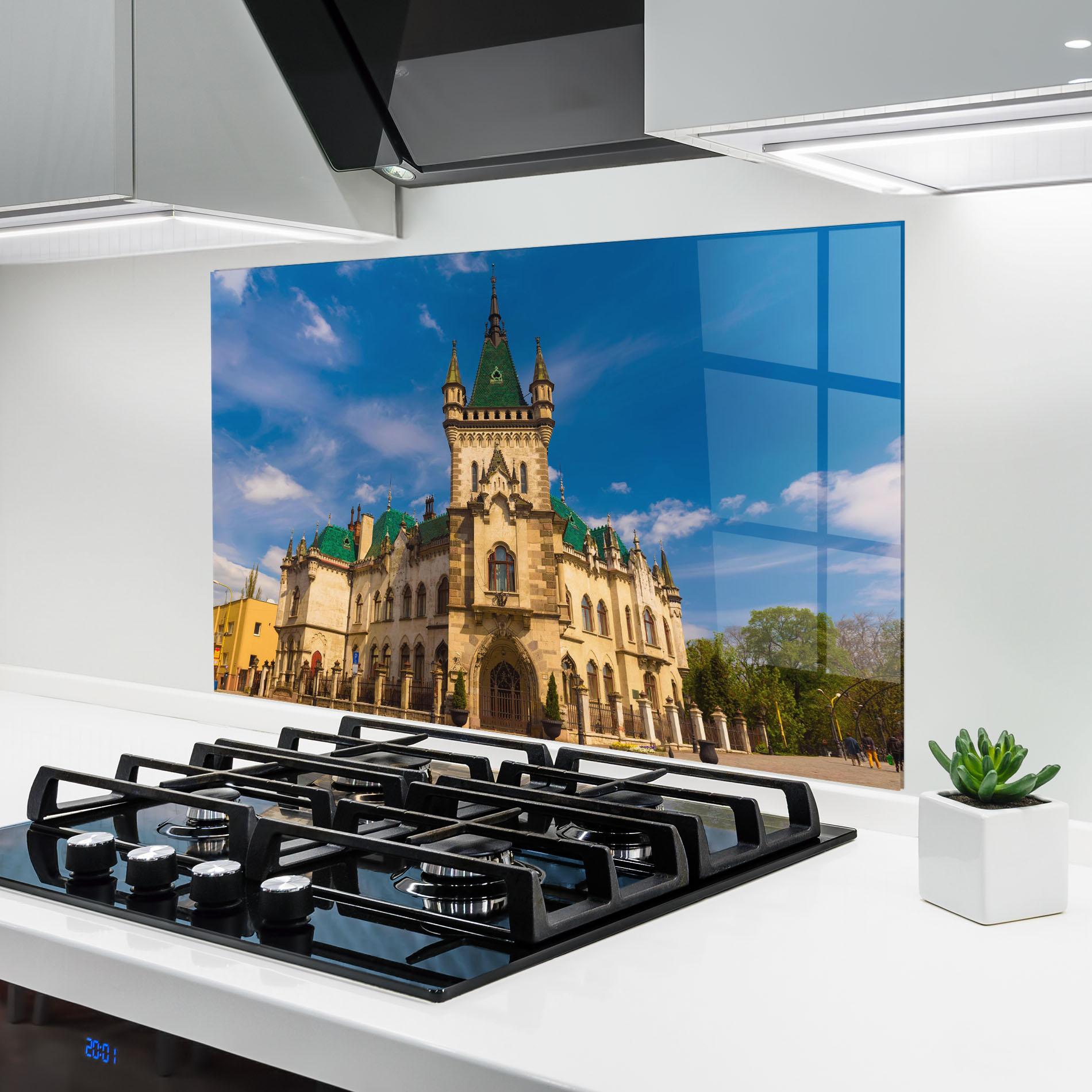 Стъклен панел за кухня Jakabov Palace Slovakia mockup 6