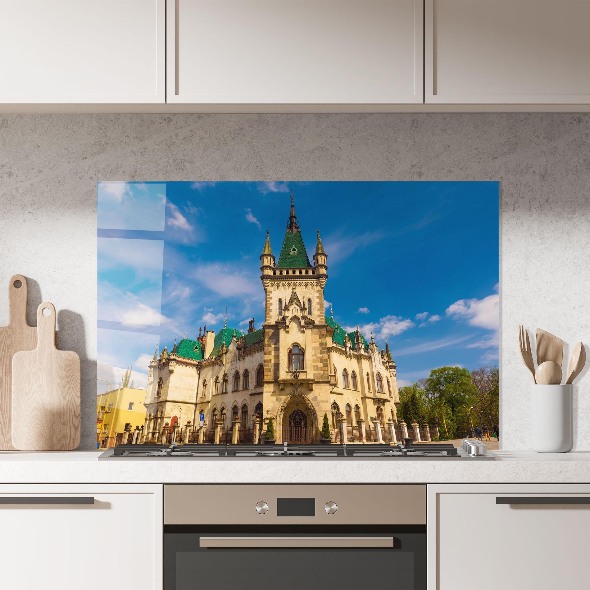 Стъклен панел за кухня Jakabov Palace Slovakia mockup 7