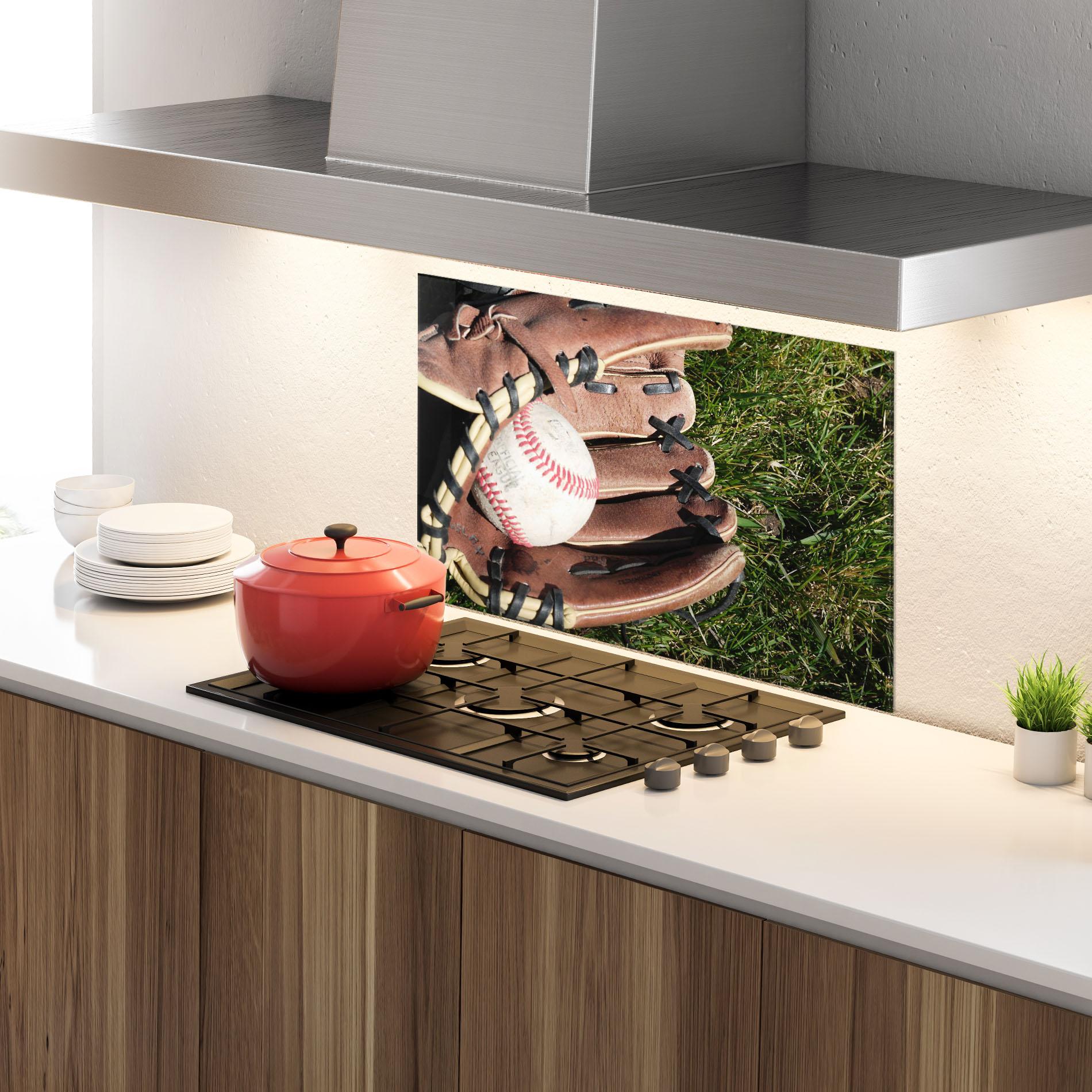 Стъклен панел за кухня Brown Baseball Glove mockup 4