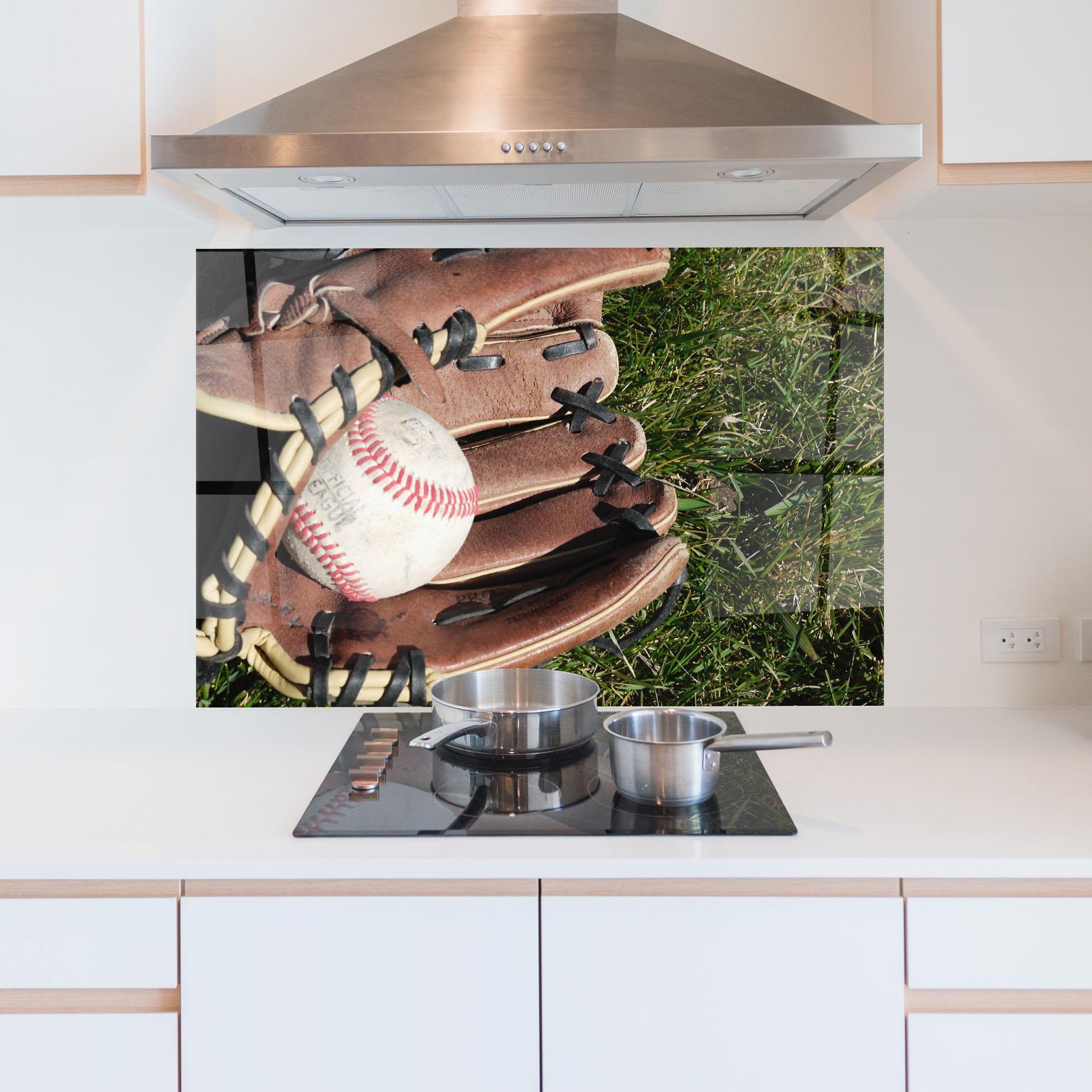 Стъклен панел за кухня Brown Baseball Glove mockup 5