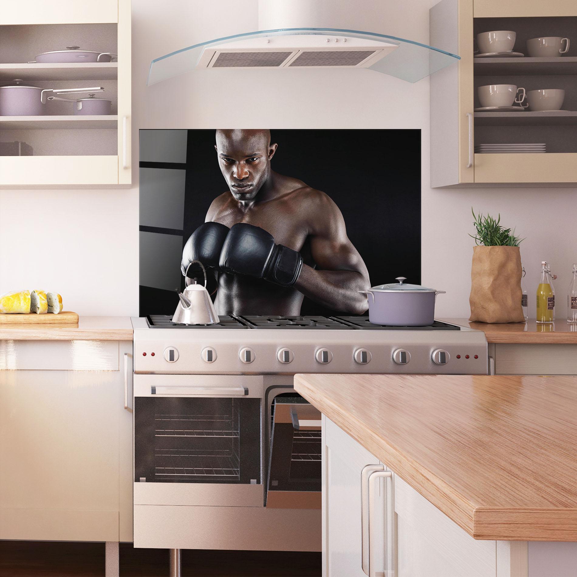 Стъклен панел за кухня Powerful Fighter mockup 1