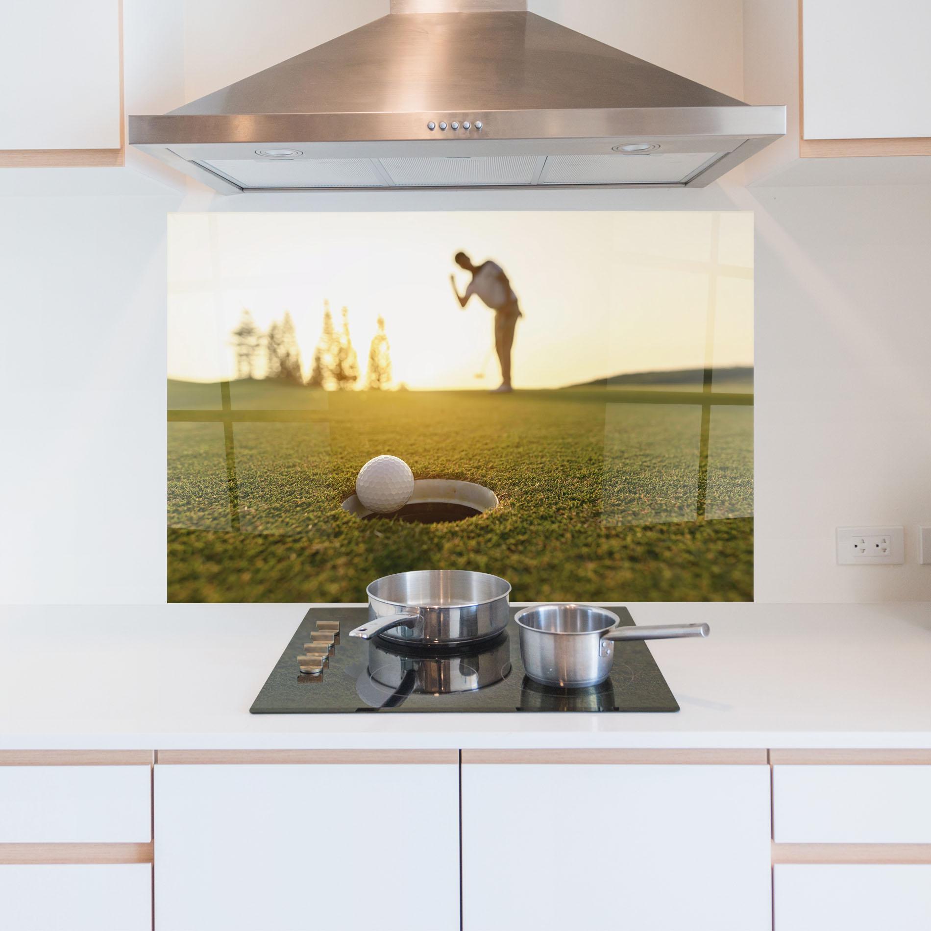 Стъклен панел за кухня Golfer Concept mockup 5
