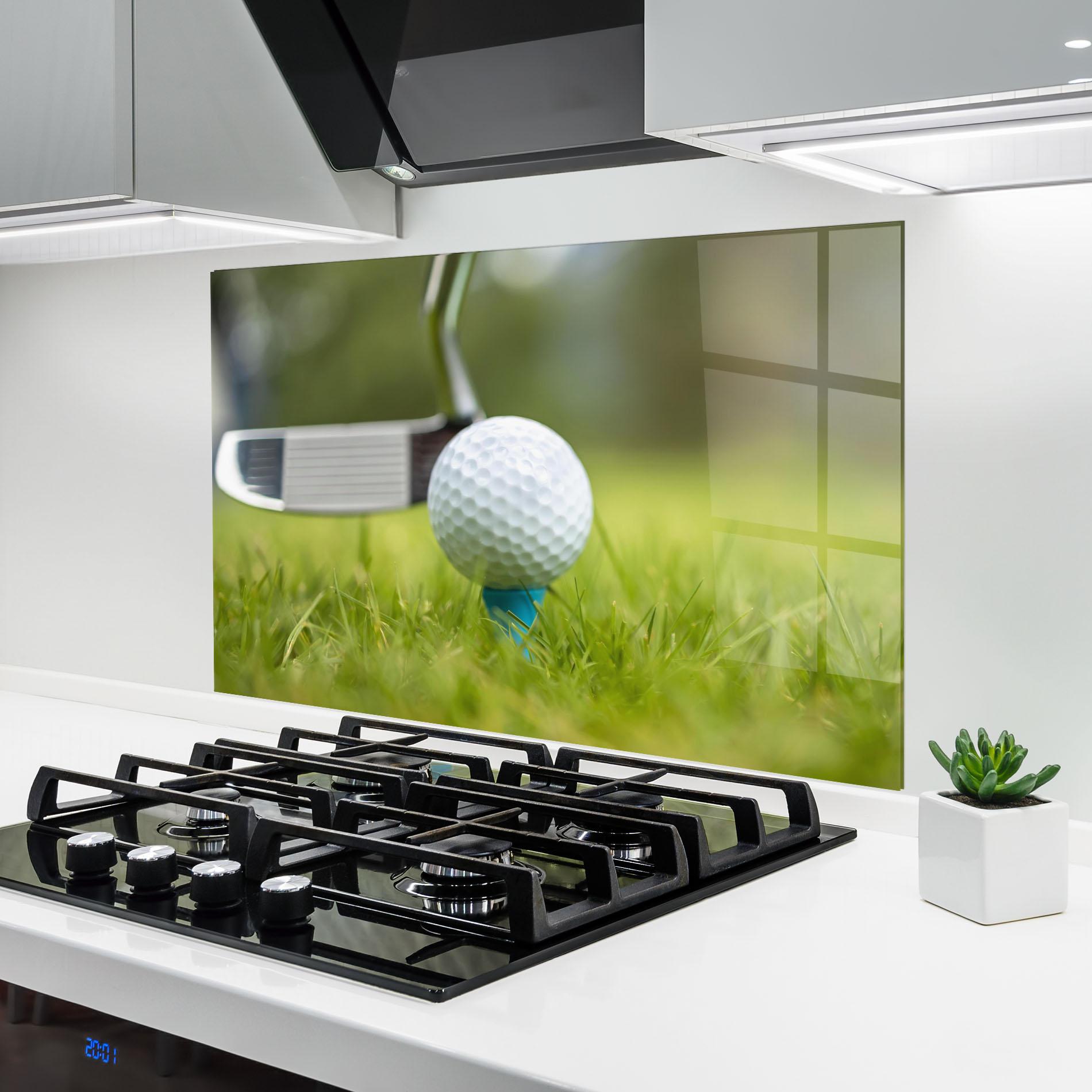 Стъклен панел за кухня Golf Ball Tee mockup 6