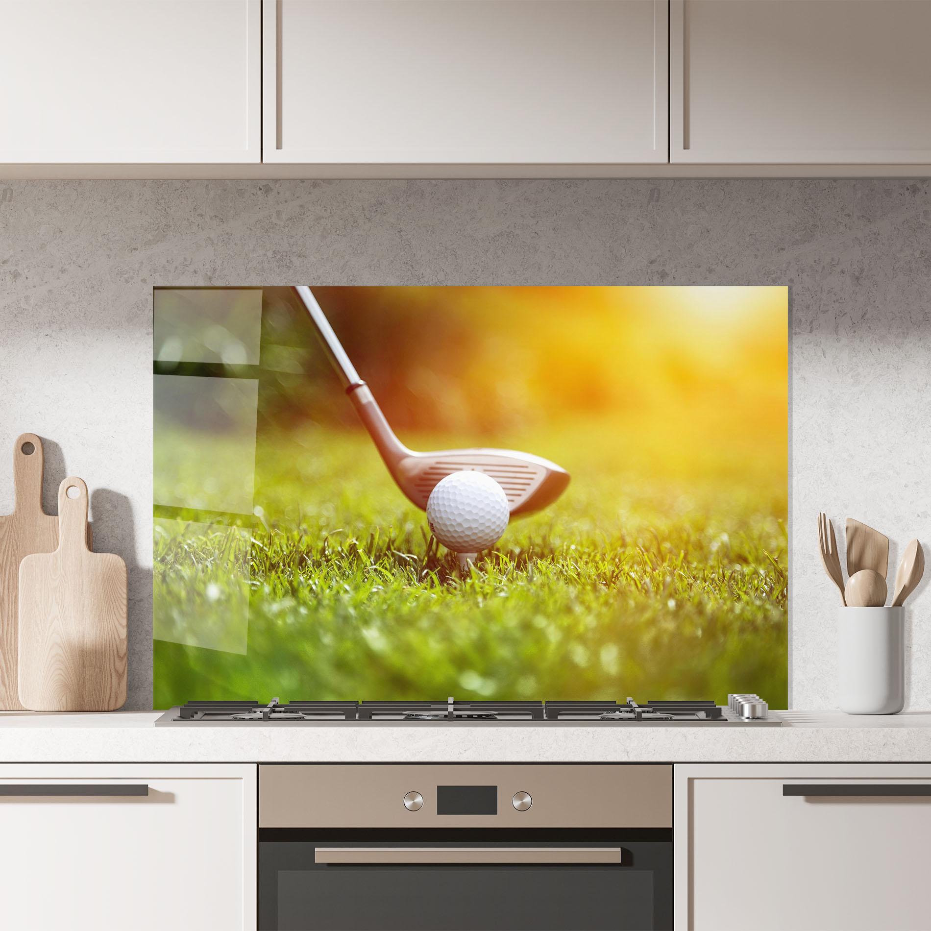 Стъклен панел за кухня Close Up Golf Ball mockup 7