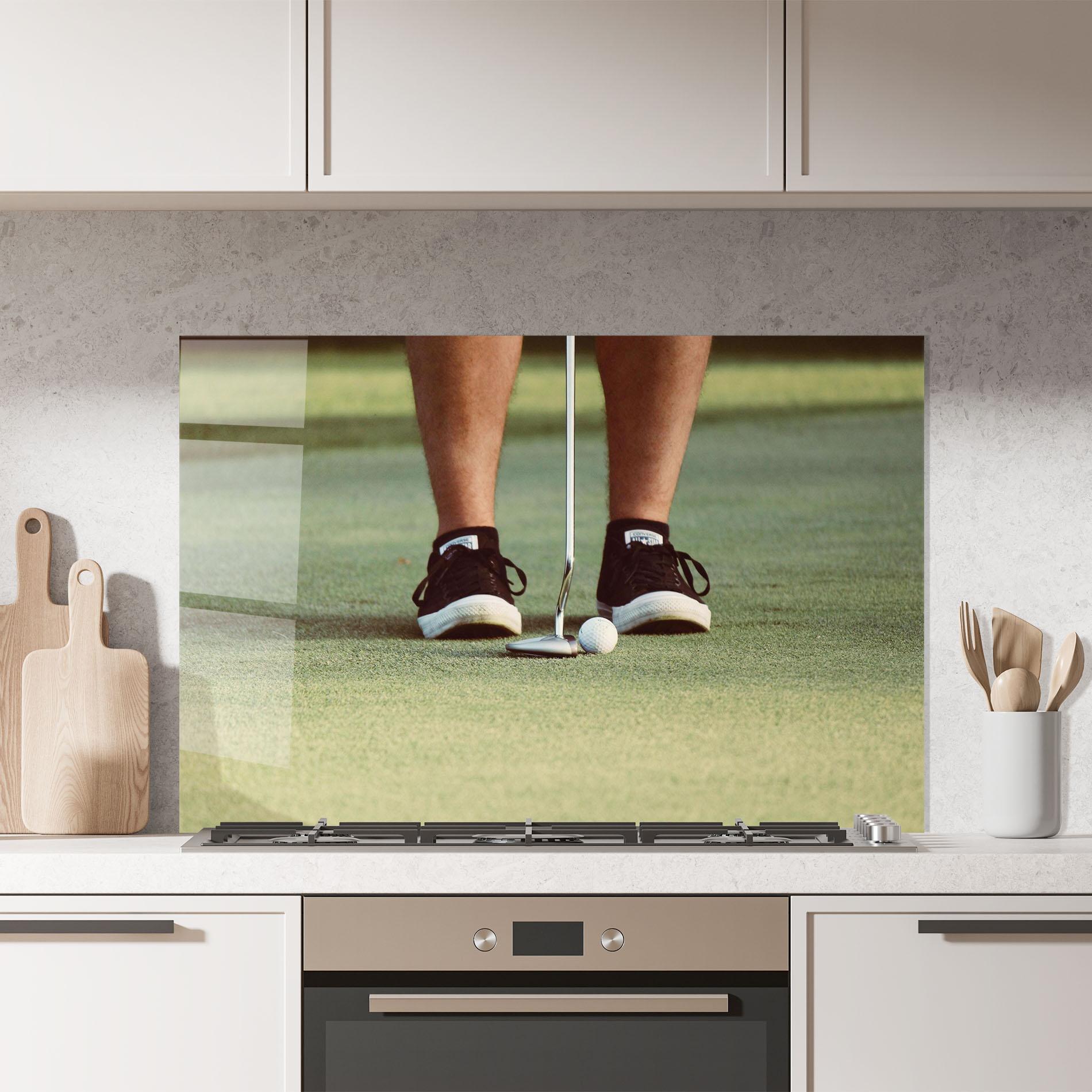 Стъклен панел за кухня Converse Golf Ball mockup 7