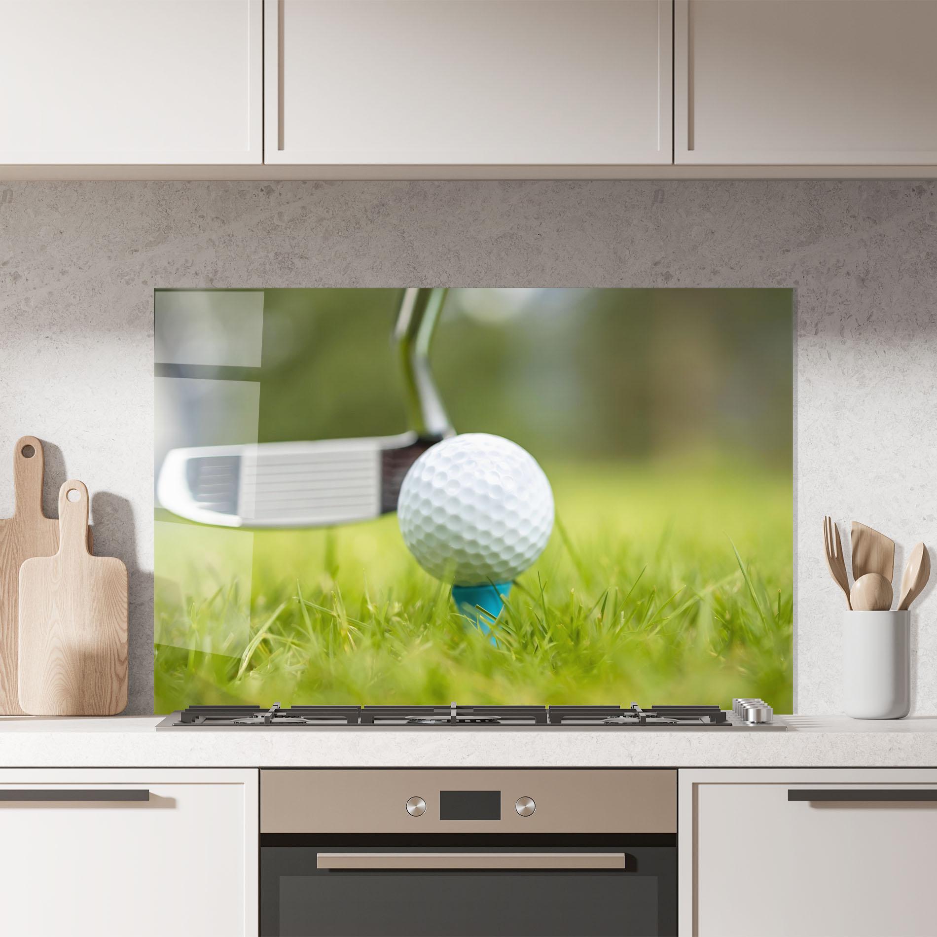 Стъклен панел за кухня Golf Ball Tee mockup 7