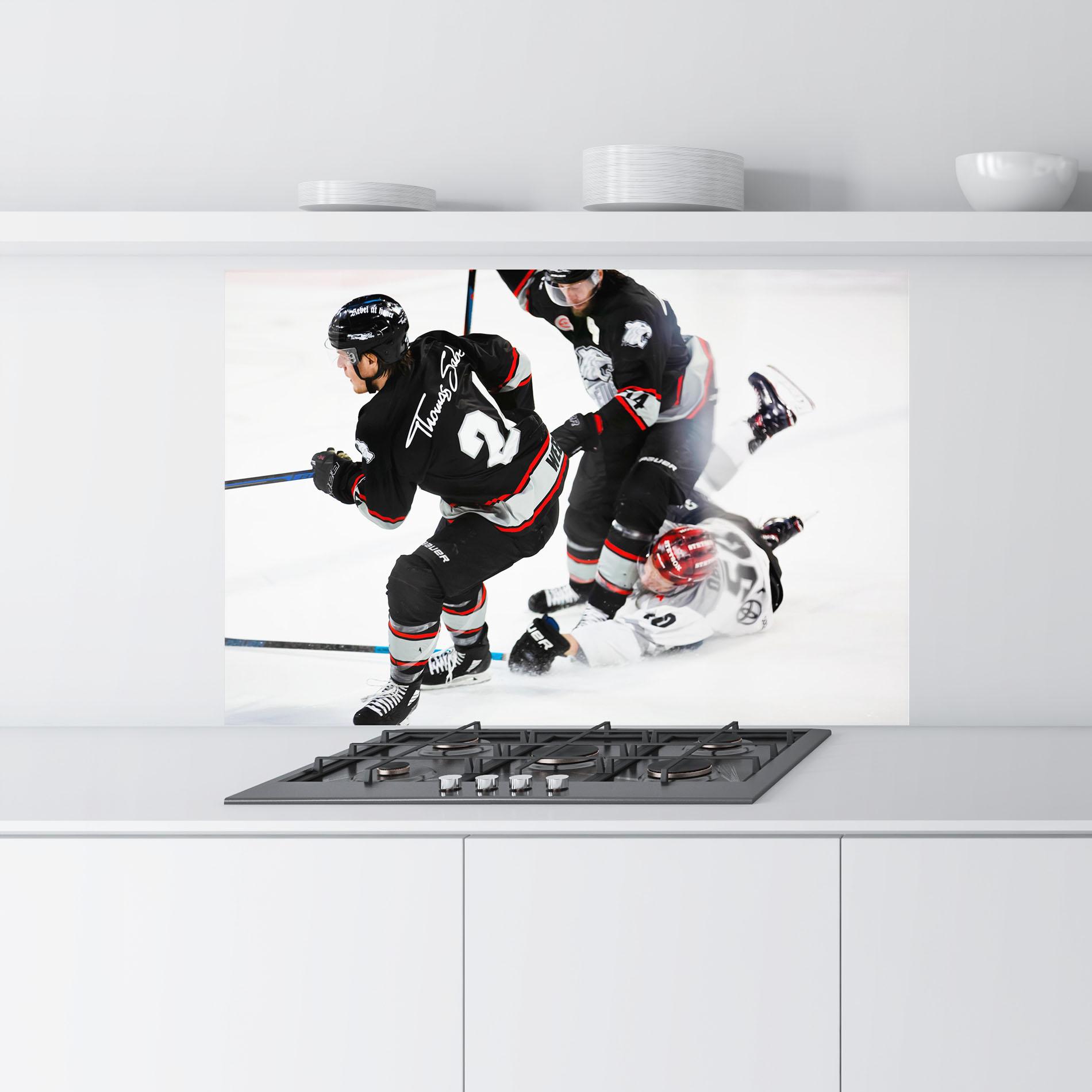 Стъклен панел за кухня Breakaway Boss mockup 9