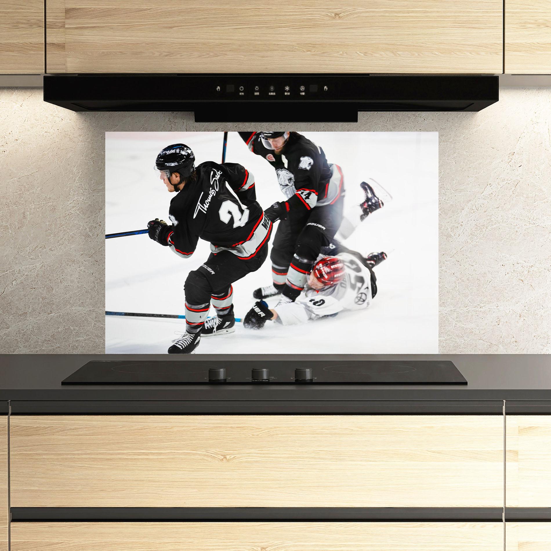 Стъклен панел за кухня Breakaway Boss mockup 3