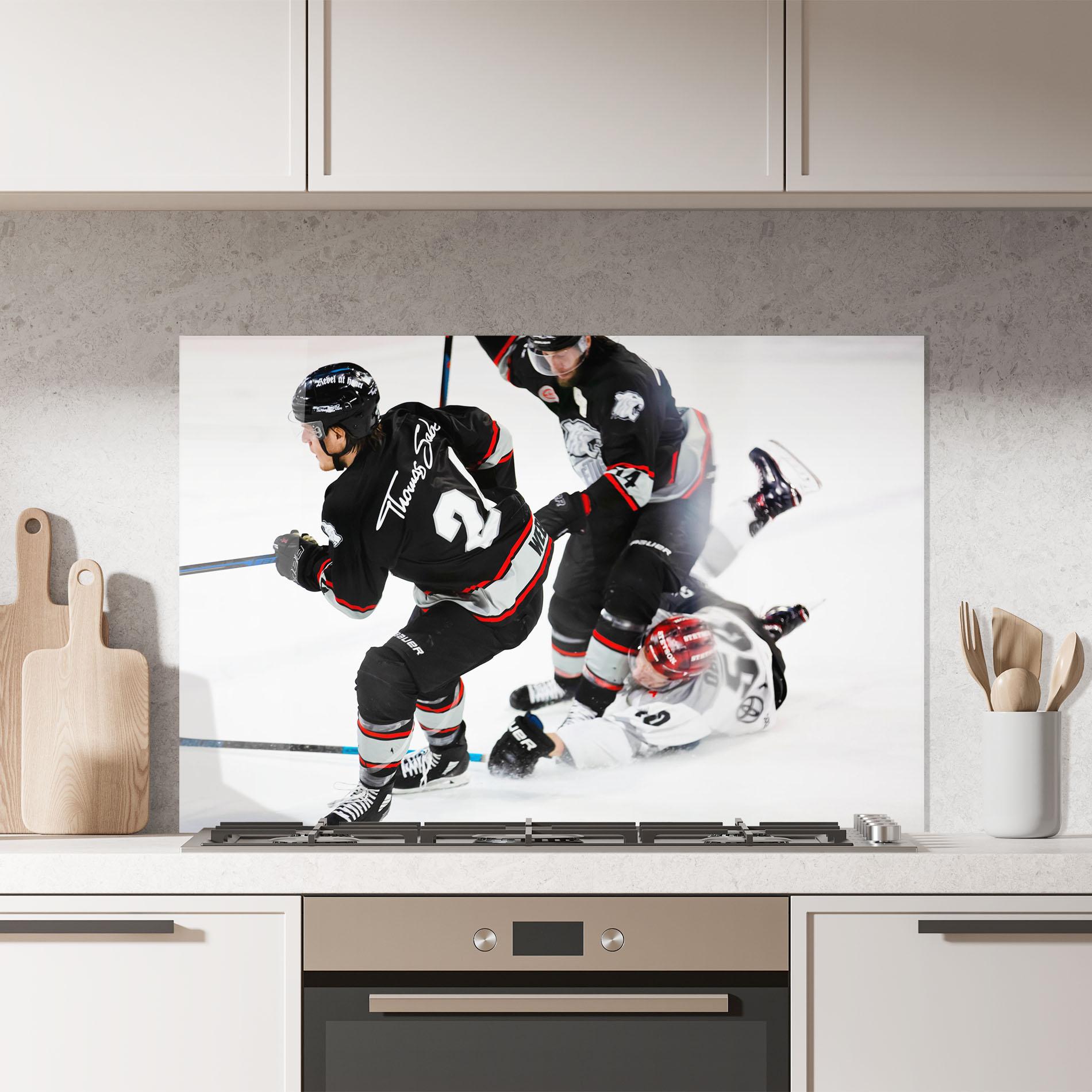 Стъклен панел за кухня Breakaway Boss mockup 7