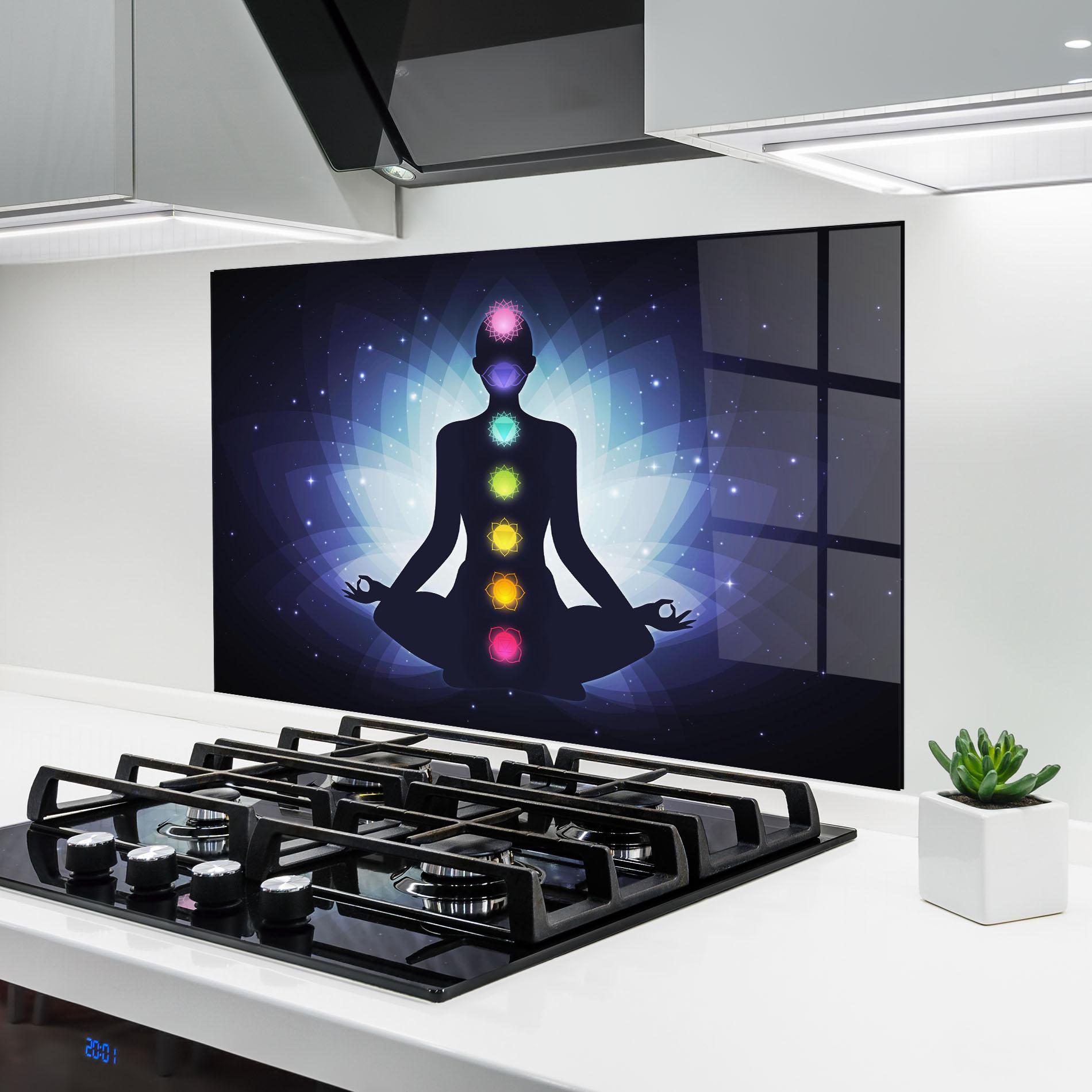 Стъклен панел за кухня Flower Meditation mockup 6