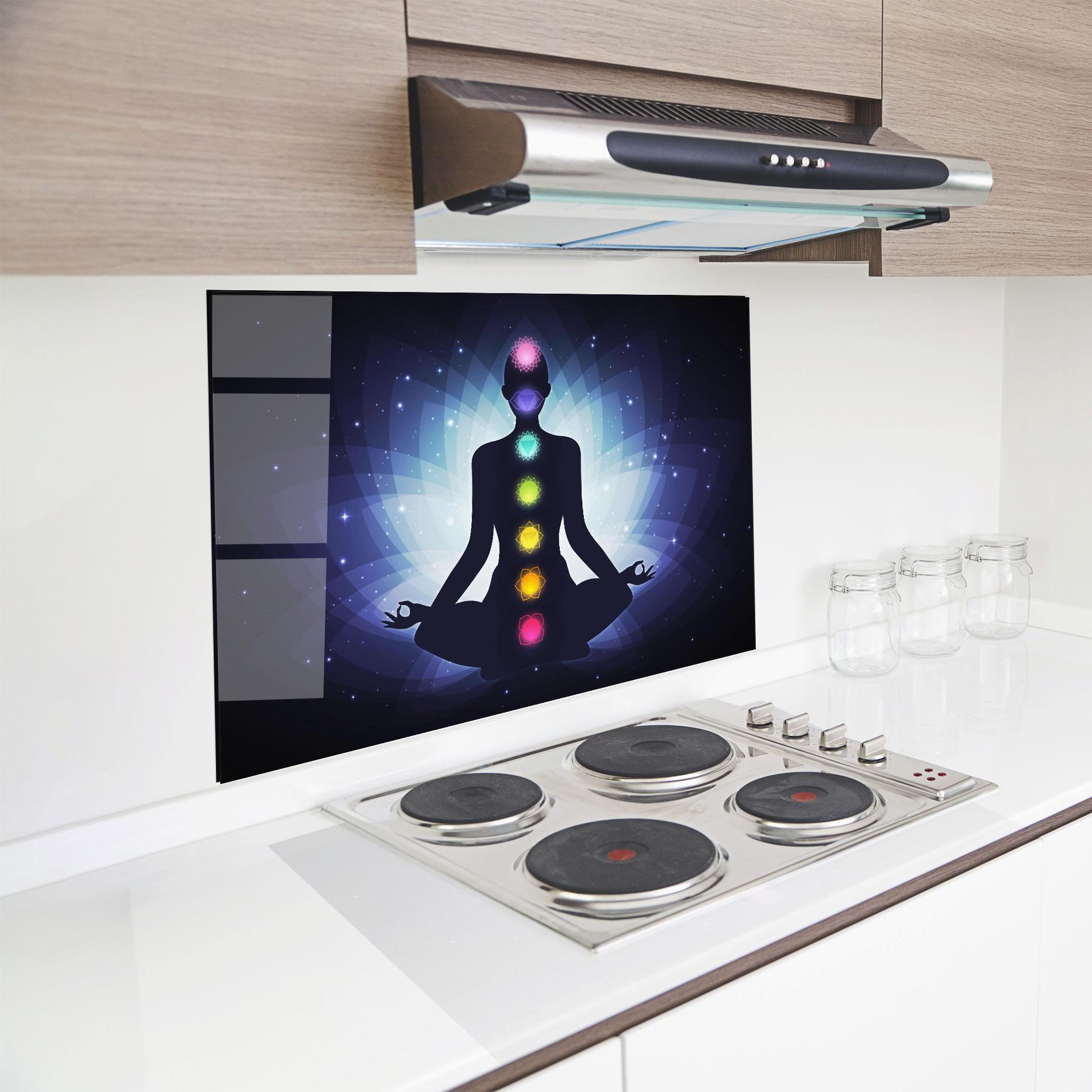 Стъклен панел за кухня Flower Meditation mockup 8