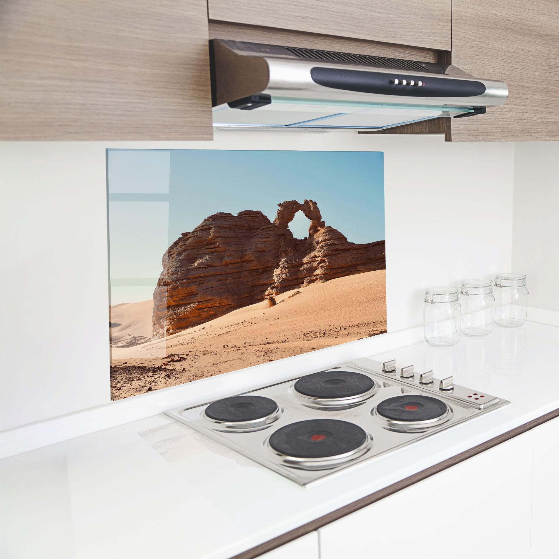 Стъклен панел за кухня Arcade In Desert 2 mockup 8