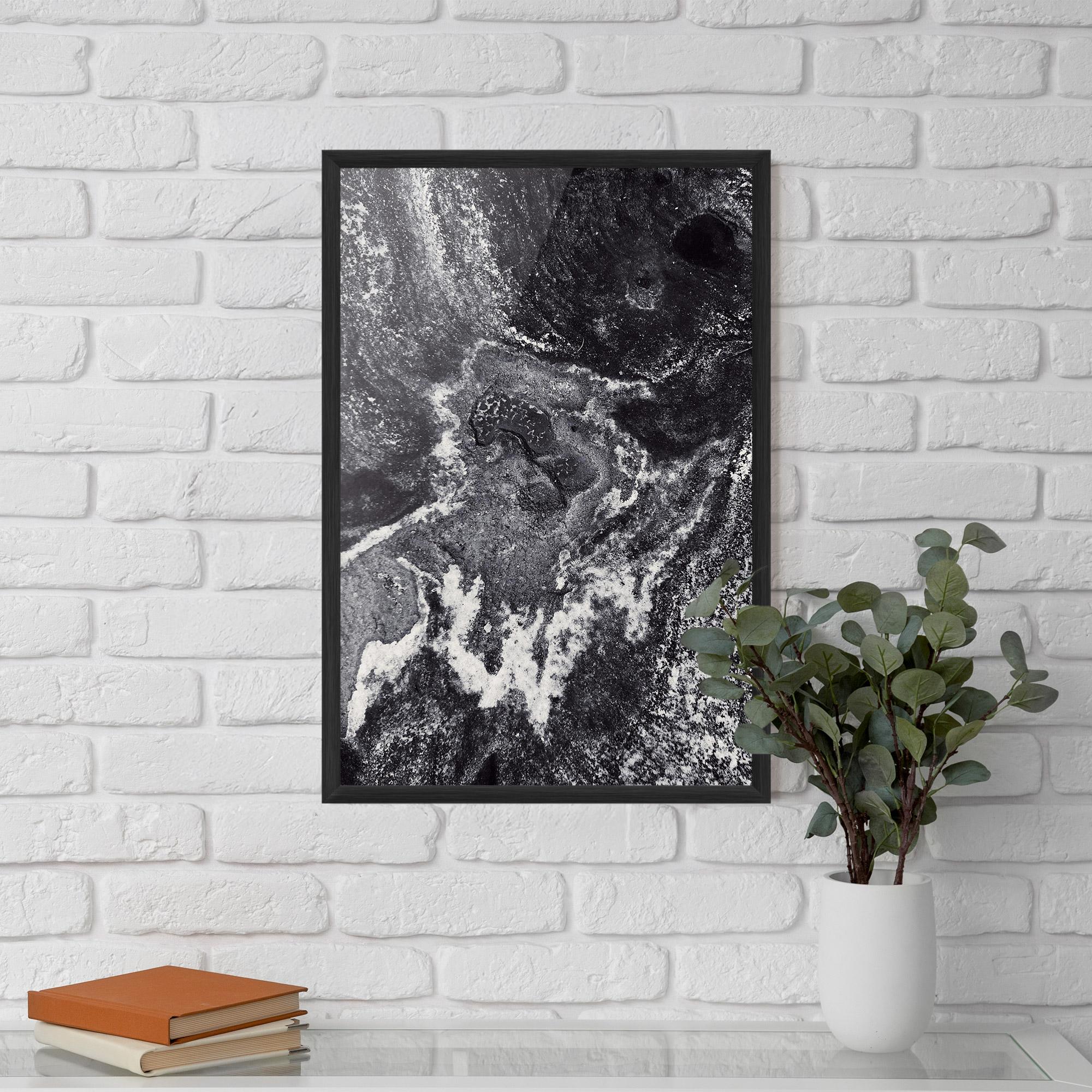 Рамкиран постер Black And White Abstract mockup 5