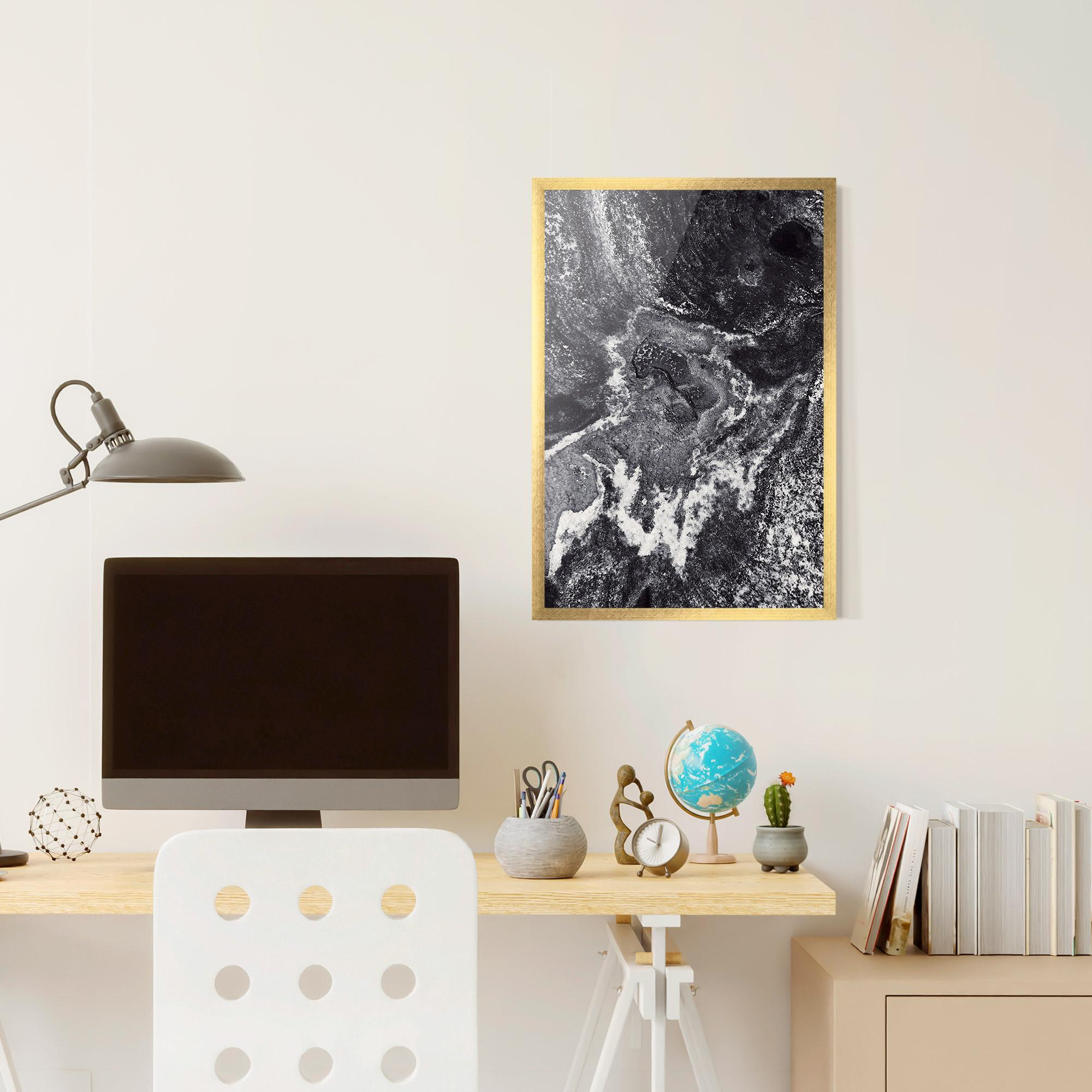 Рамкиран постер Black And White Abstract mockup 6