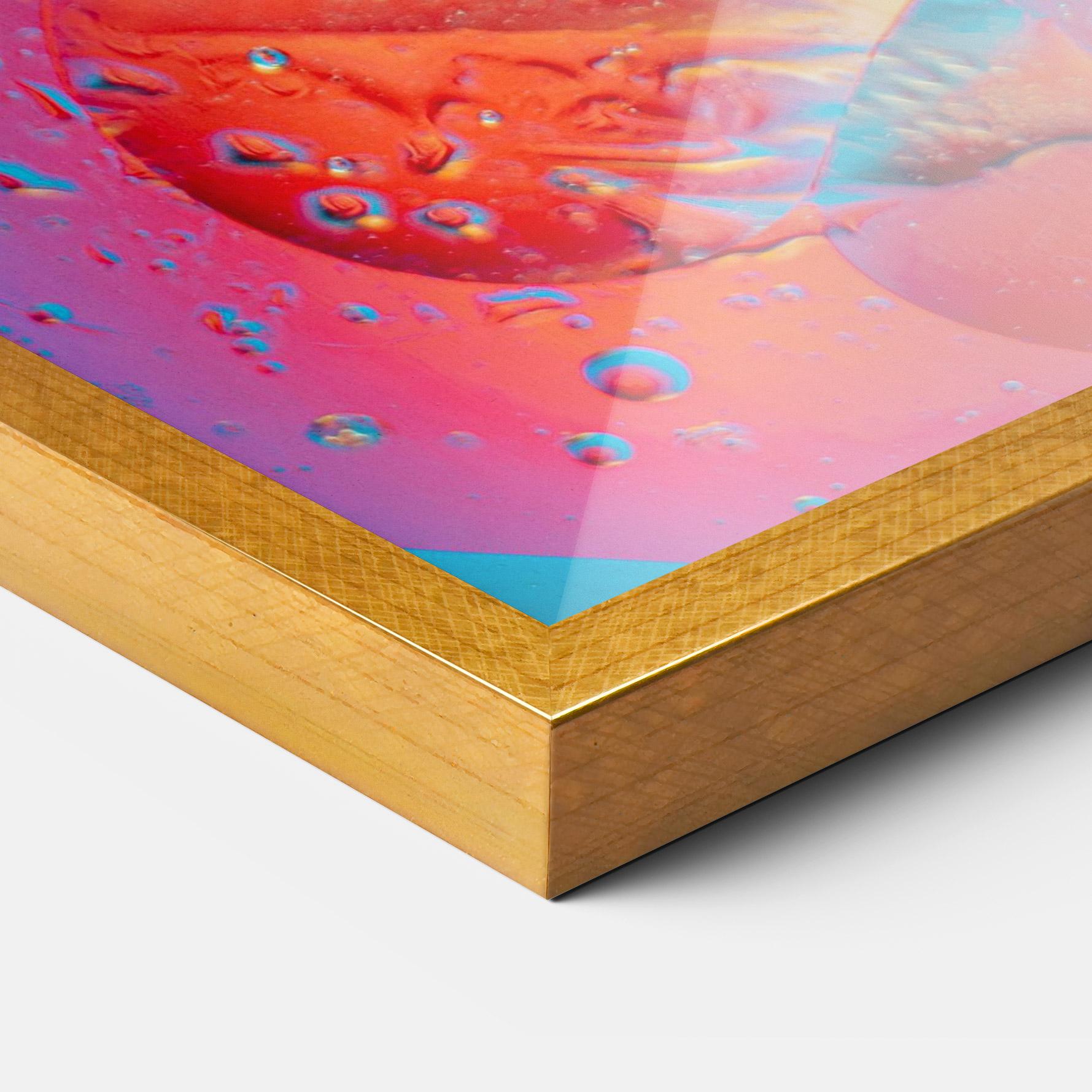 Рамкиран постер Blue Orange Drops mockup 3