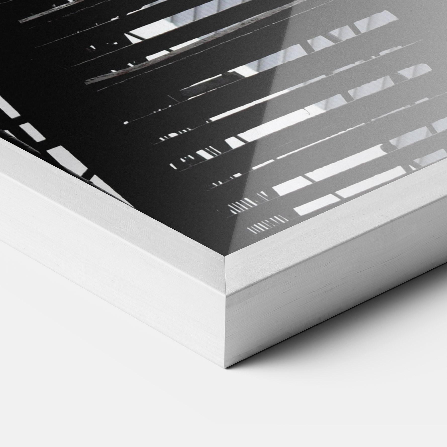 Рамкиран постер Black Stairs Floating mockup 3