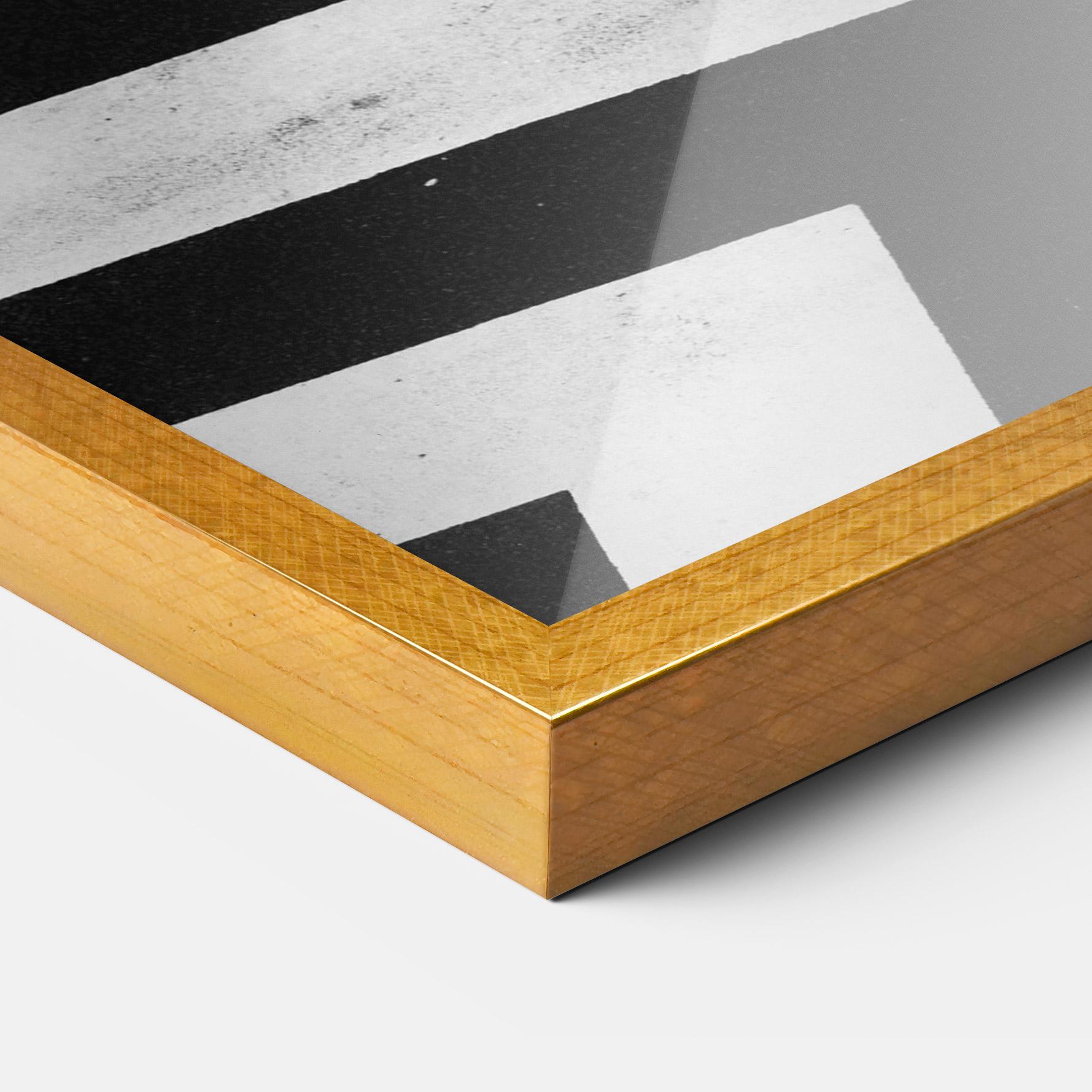 Рамкиран постер Walking On Lines mockup 3