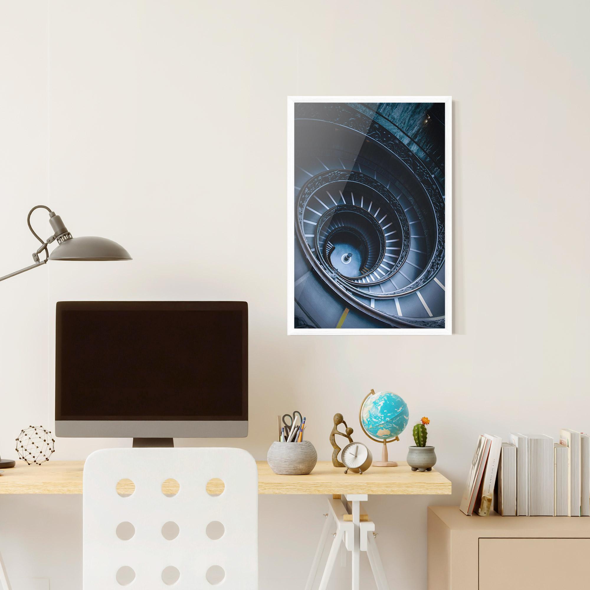 Рамкиран постер Spiral Museum mockup 6