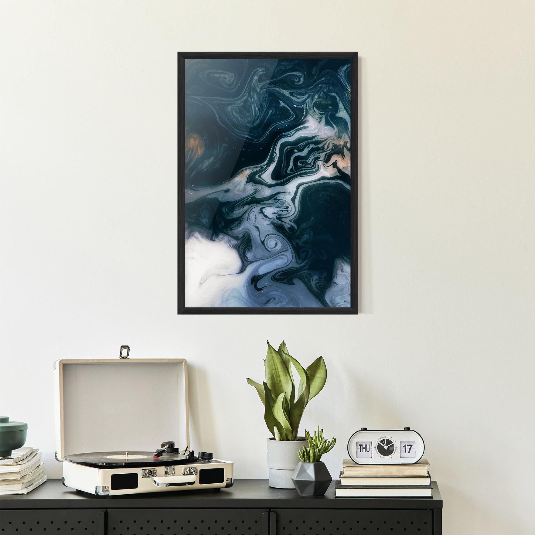 Рамкиран постер Dark Blue With White mockup 2