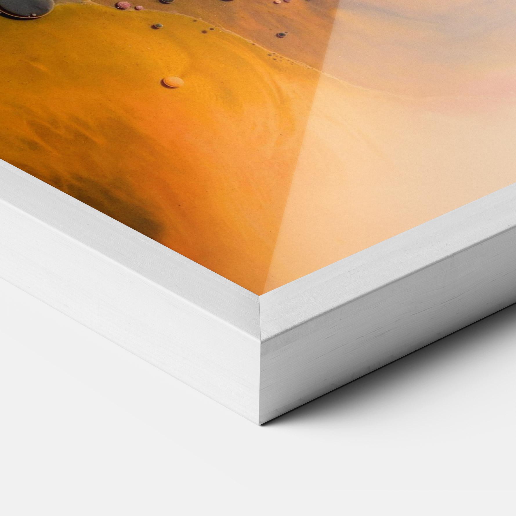 Рамкиран постер Orange Shades mockup 3