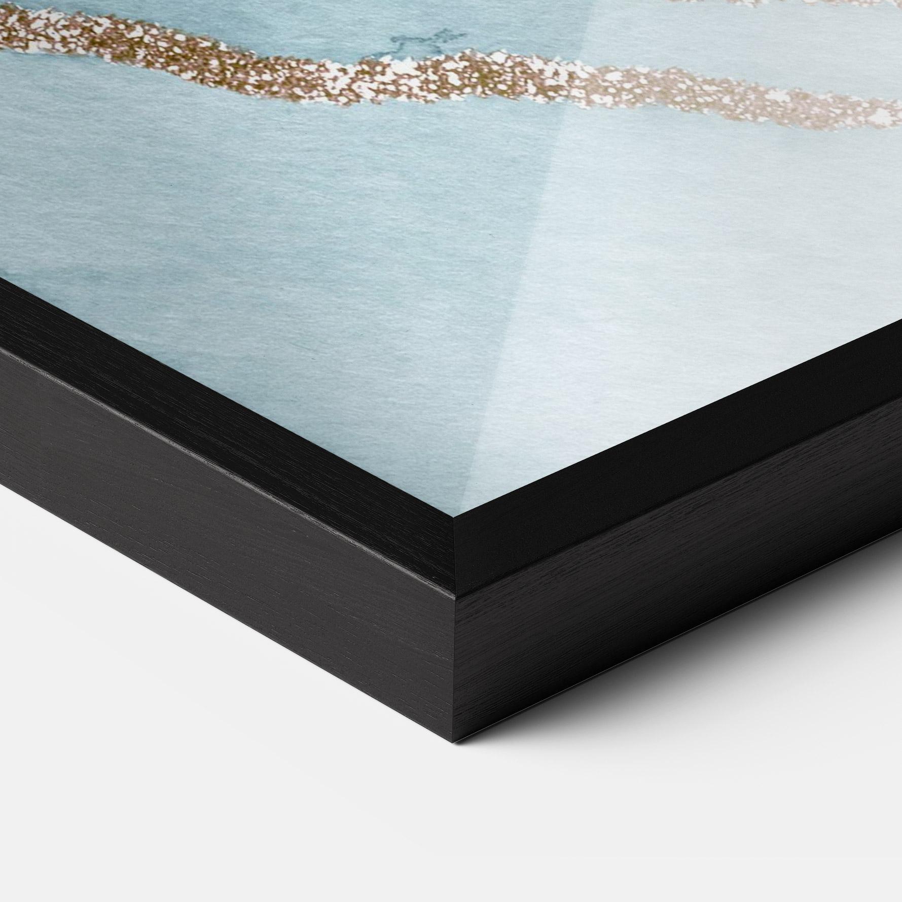 Рамкиран постер Blue Golden Glitter mockup 3