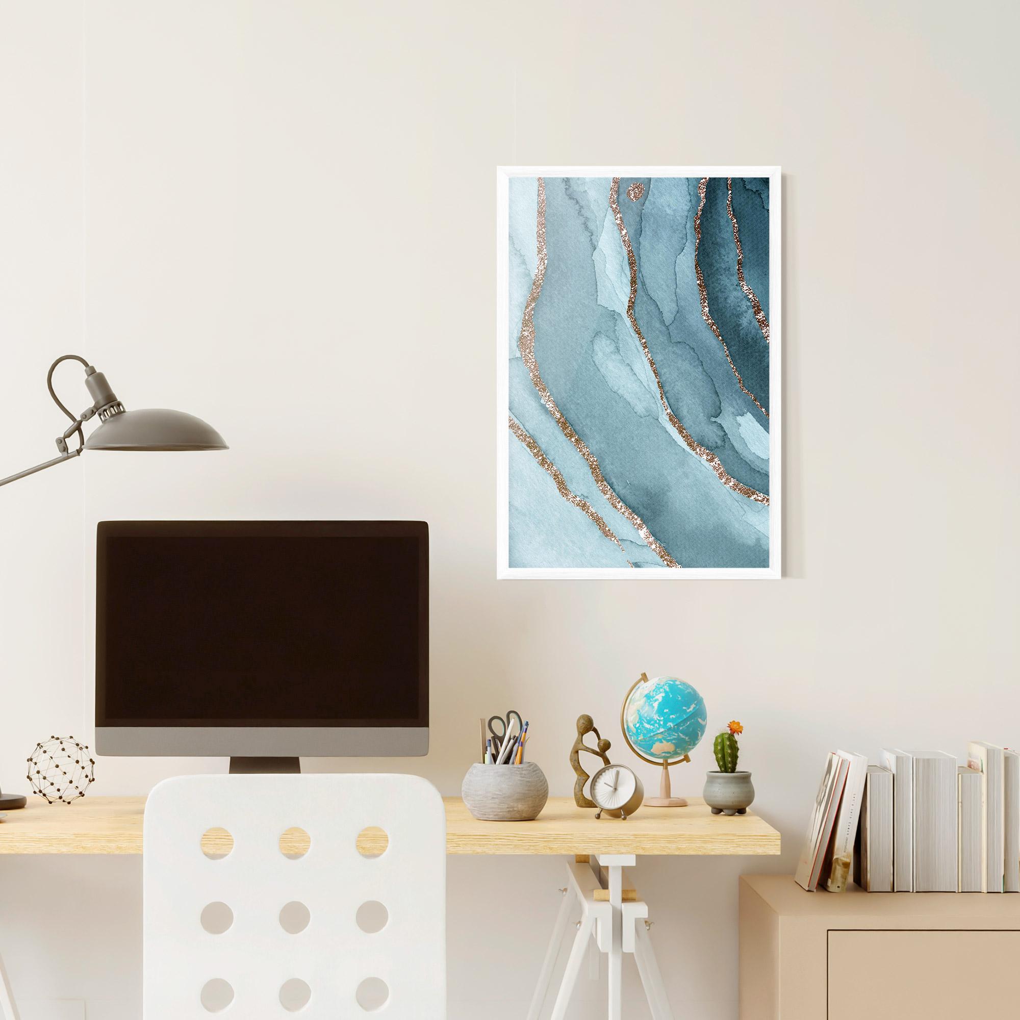 Рамкиран постер Blue Golden Glitter mockup 6