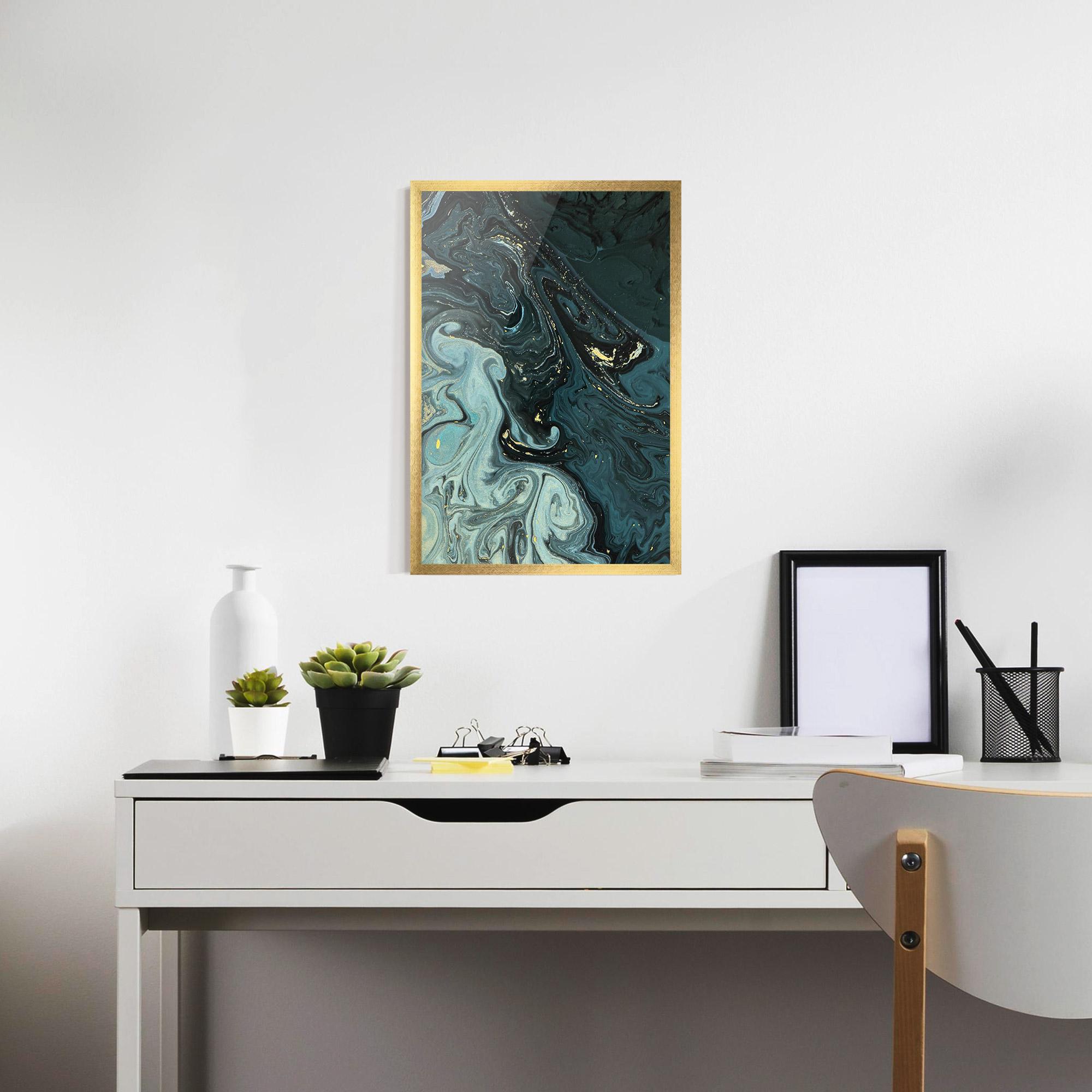 Рамкиран постер Dark Blue Golden Marble mockup 7