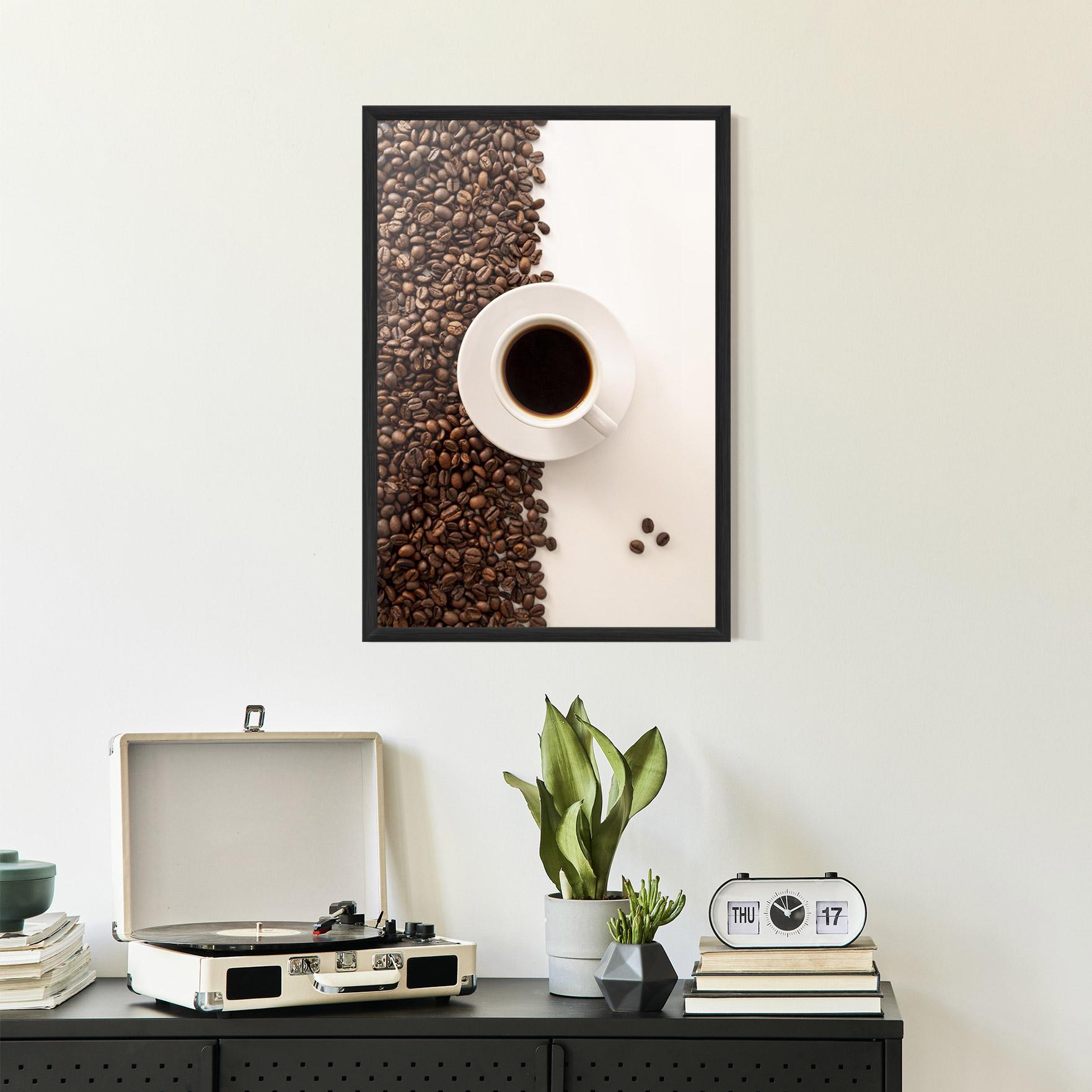 Рамкиран постер Contrasted Coffee mockup 2