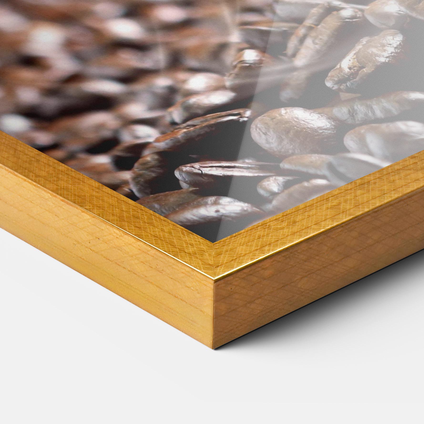 Рамкиран постер Close Up Falling Beans mockup 3