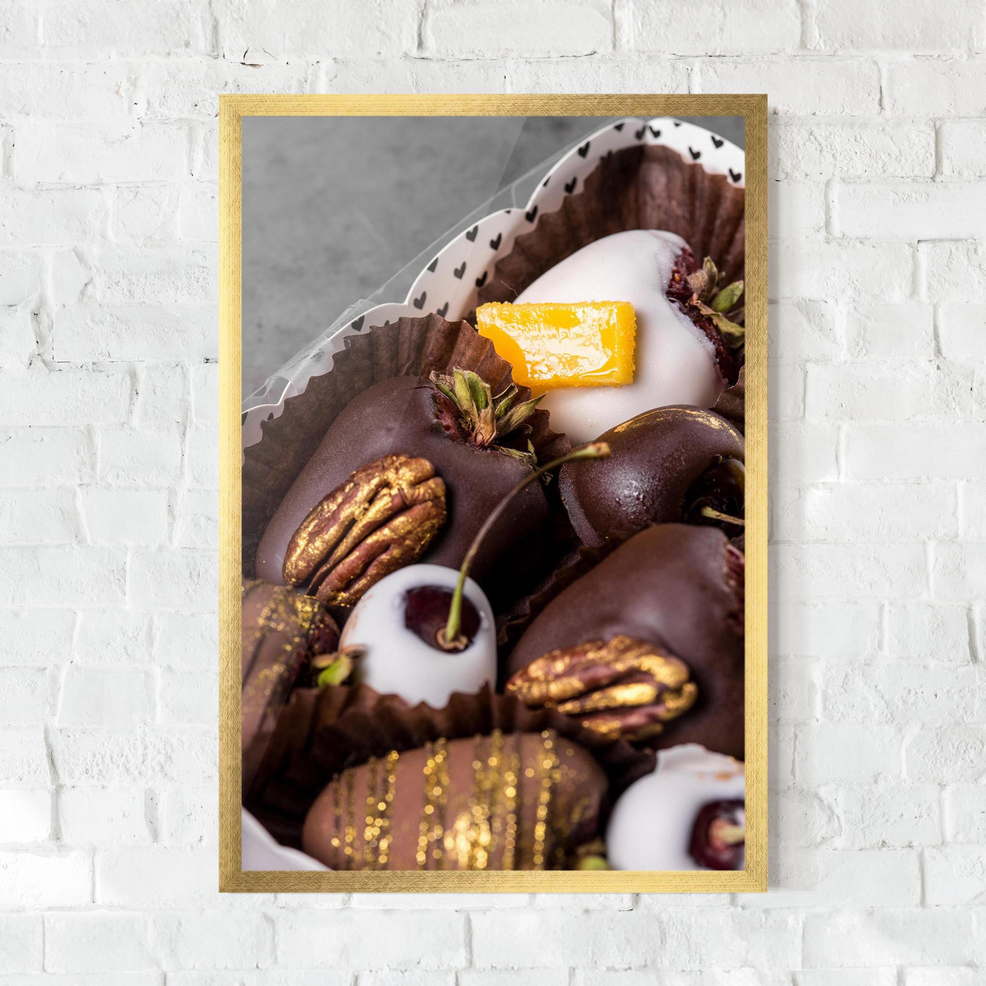 Рамкиран постер Chocolate Covered mockup 0