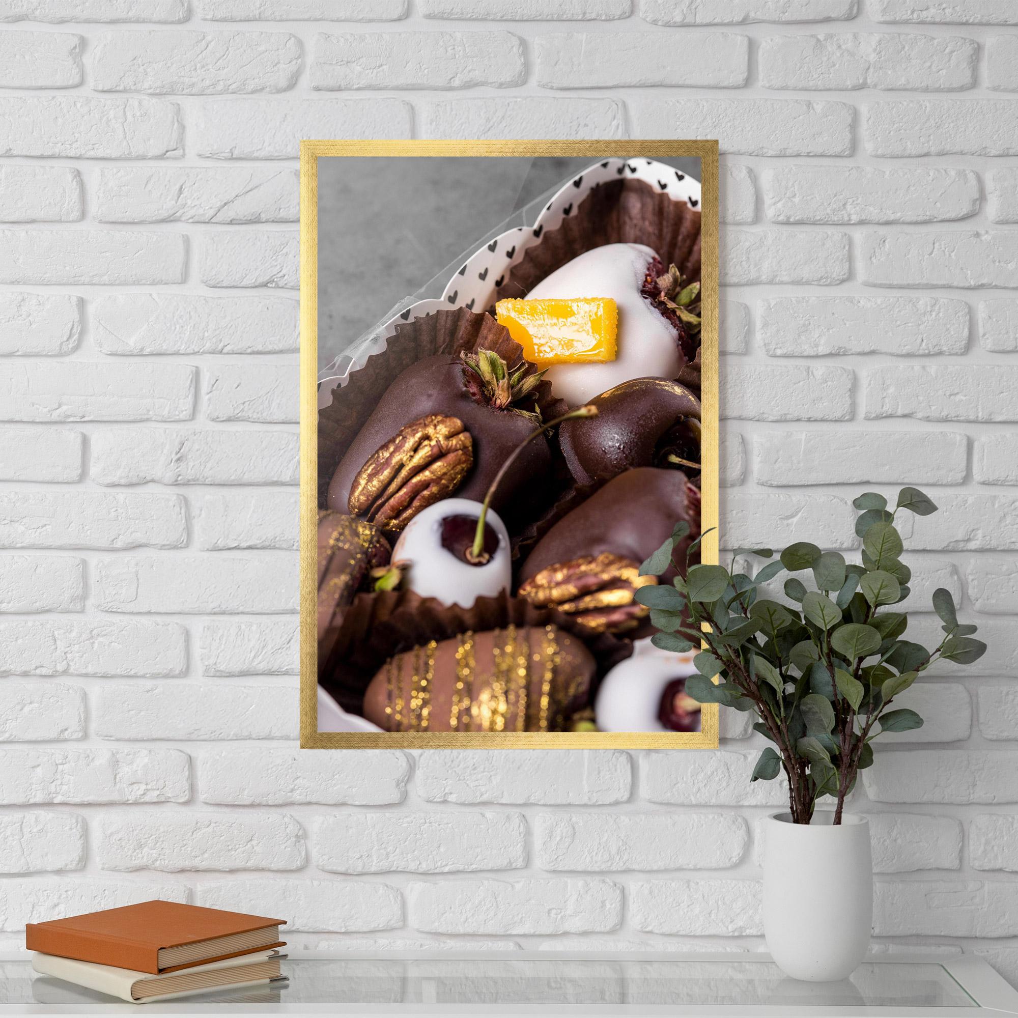 Рамкиран постер Chocolate Covered mockup 5