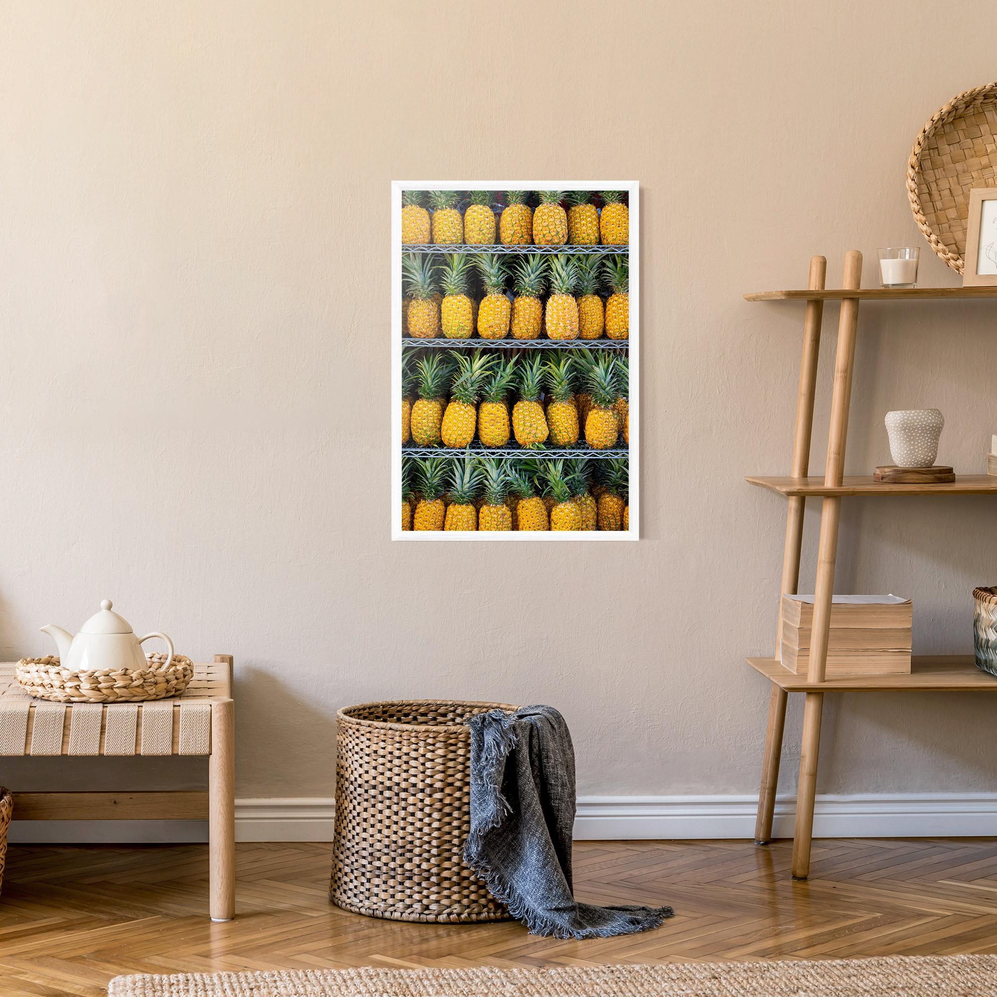 Рамкиран постер Pineapple Express mockup 9