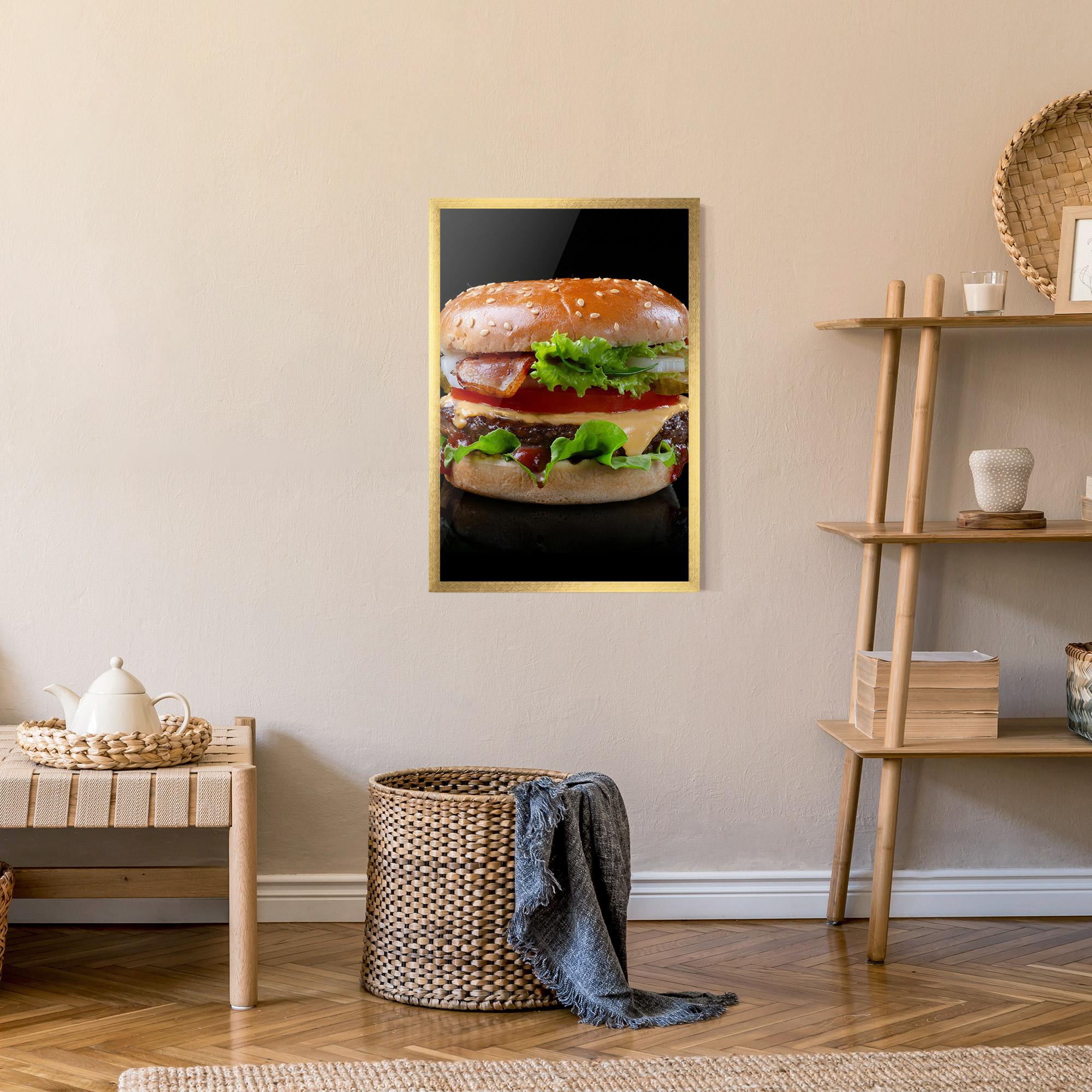 Рамкиран постер Yumm Hamburger mockup 9