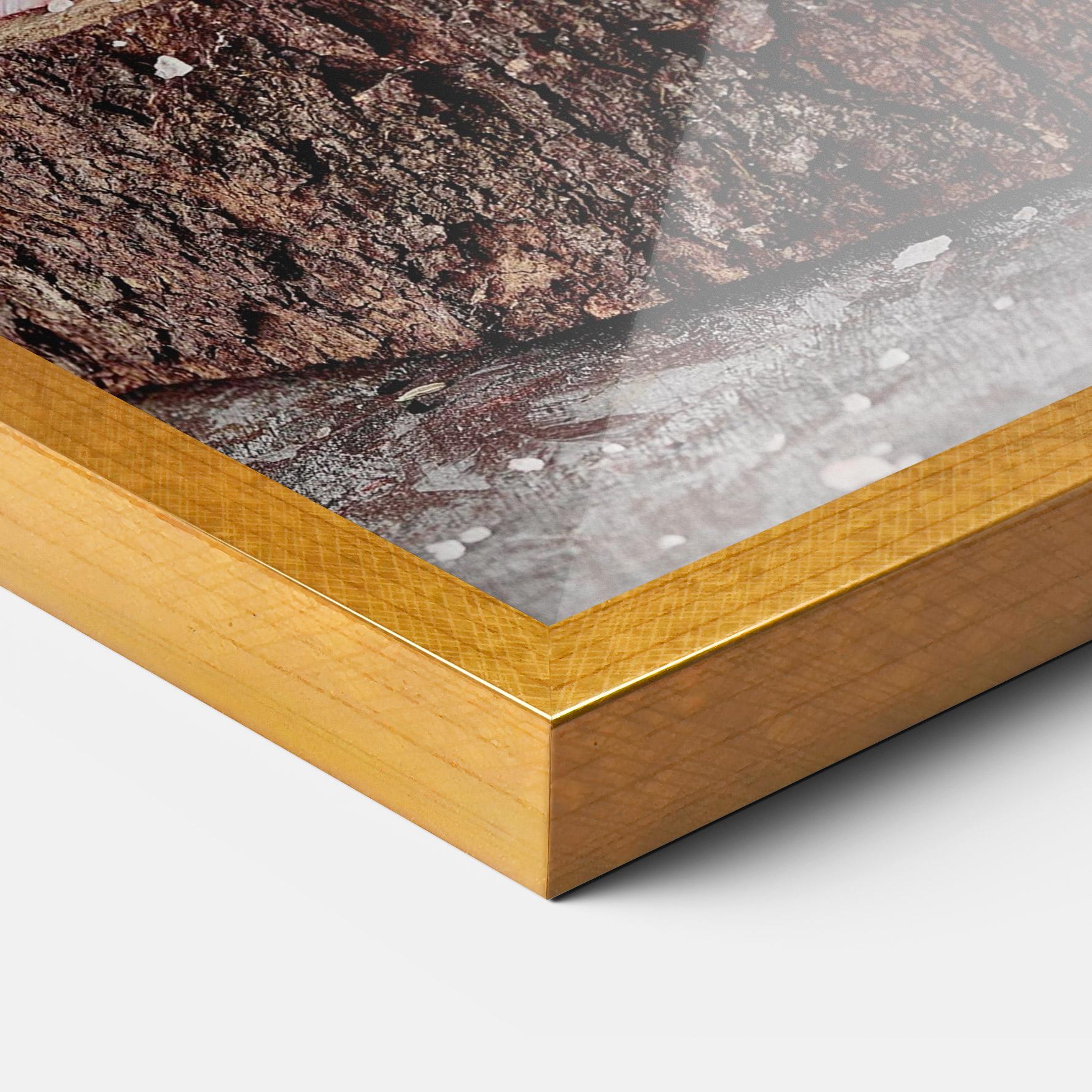 Рамкиран постер Preparing The Meat mockup 3